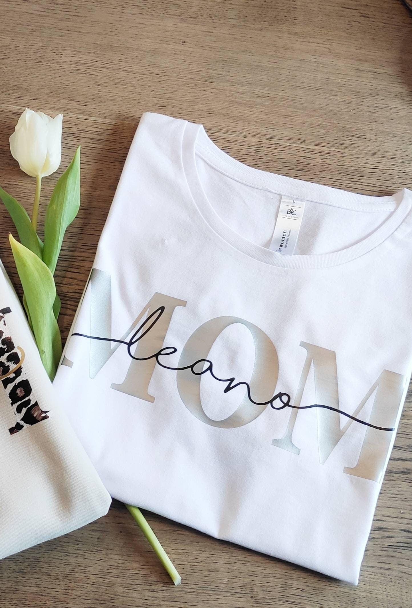Mama T-Shirt / MOM / personalisiert mit den Namen der Kinder