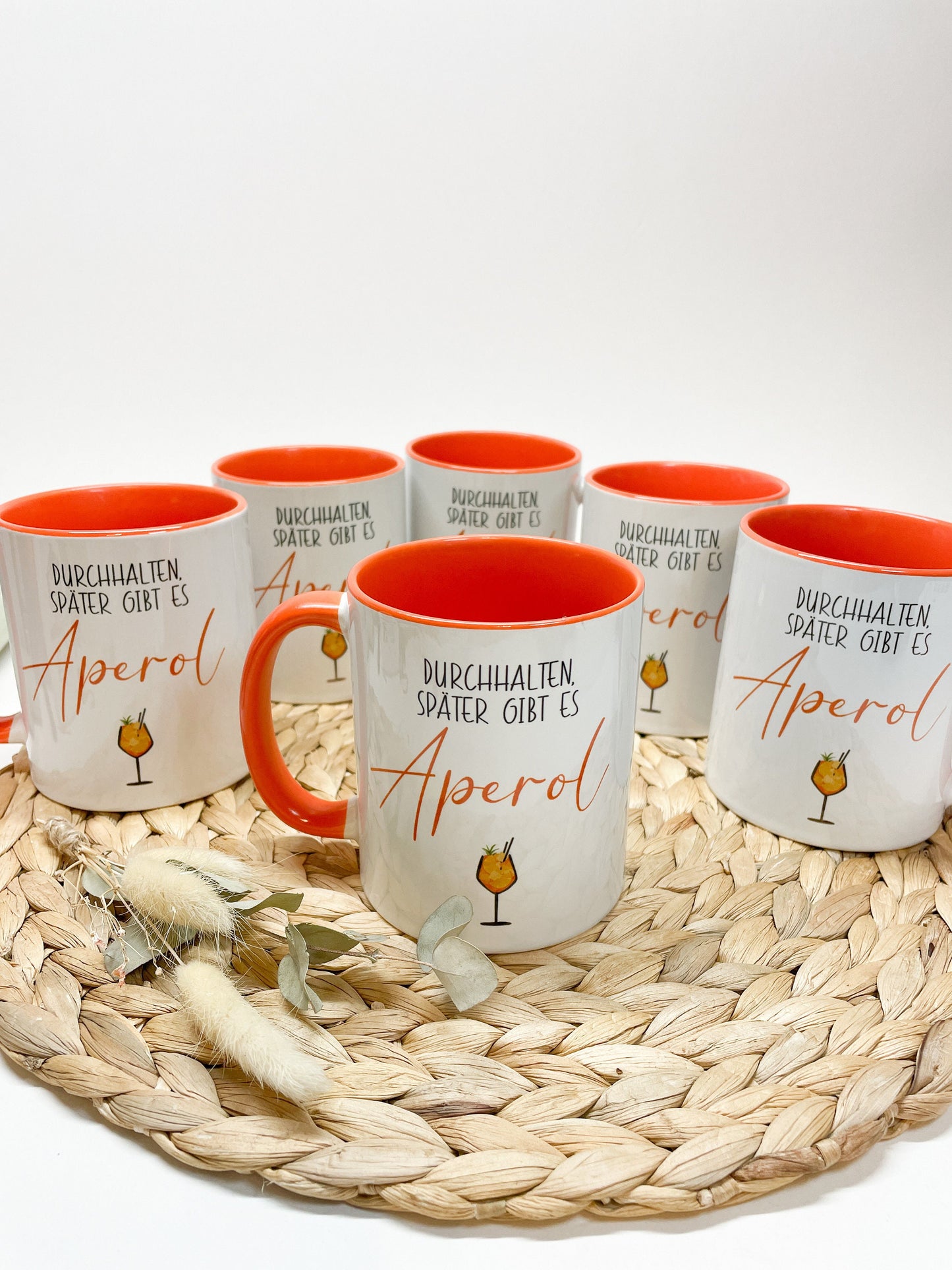 Durchhalten, später gibt es Aperol - Keramiktasse