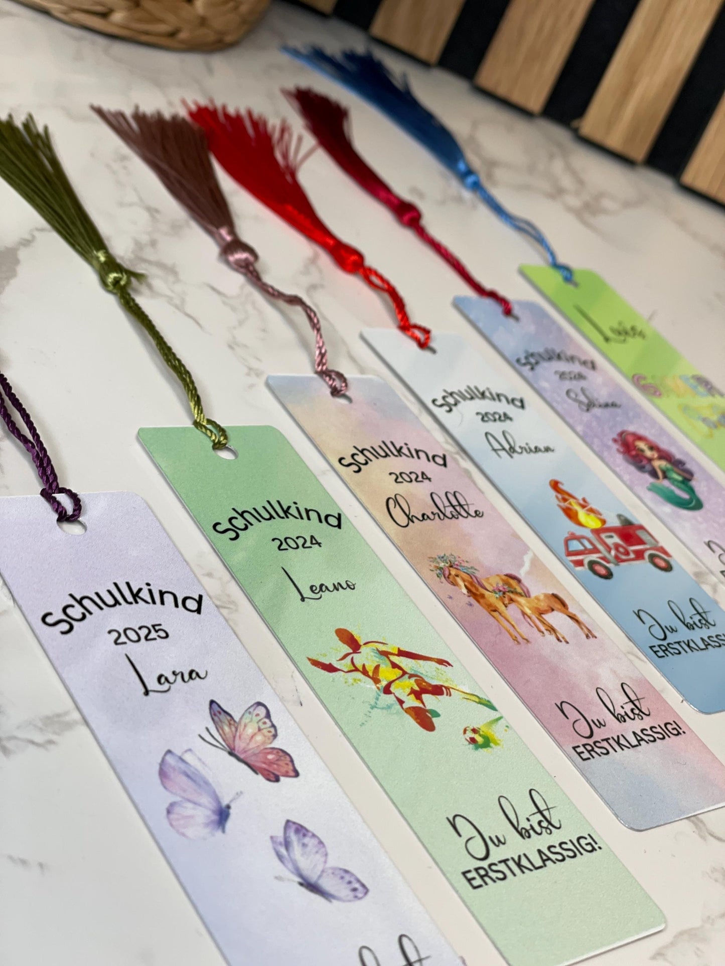 Personalisiertes Lesezeichen Geschenk für Kinder Schulkinder zum Schulanfang Erstklässler zur Einschulung