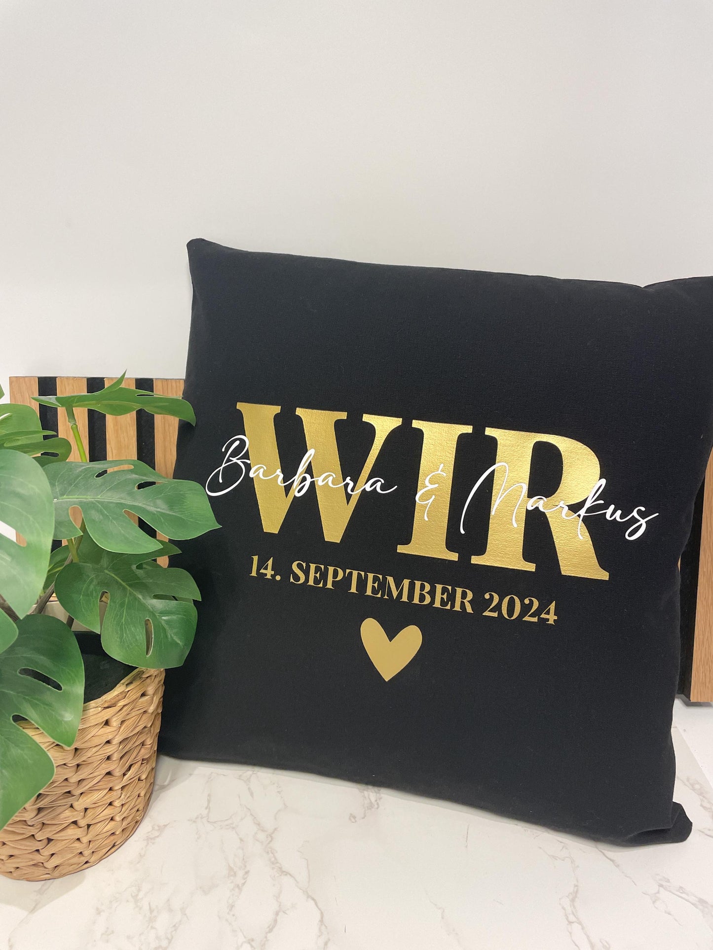 WIR, Kissenbezug zur Hochzeit , Ehepaar, Hochzeitstag, personalisiert mit den Namen und dem Hochzeitsdatum
