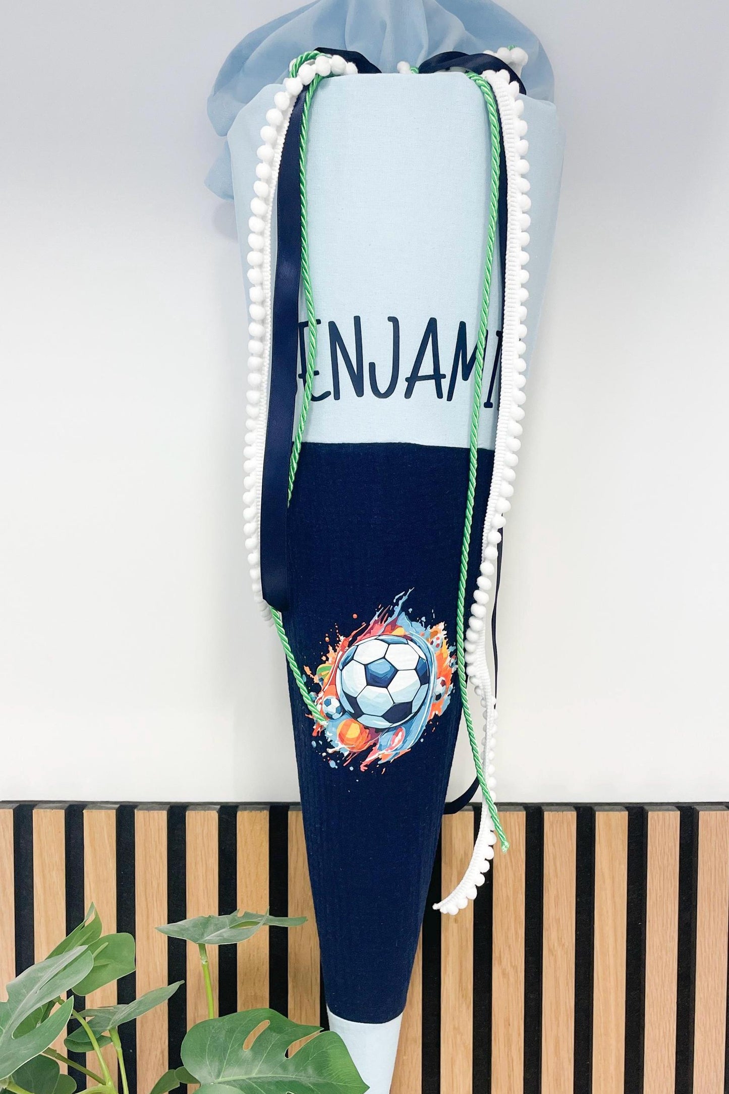 Schultüte / zuckertüte Einschulung Blautöne mit Fußballmotiv