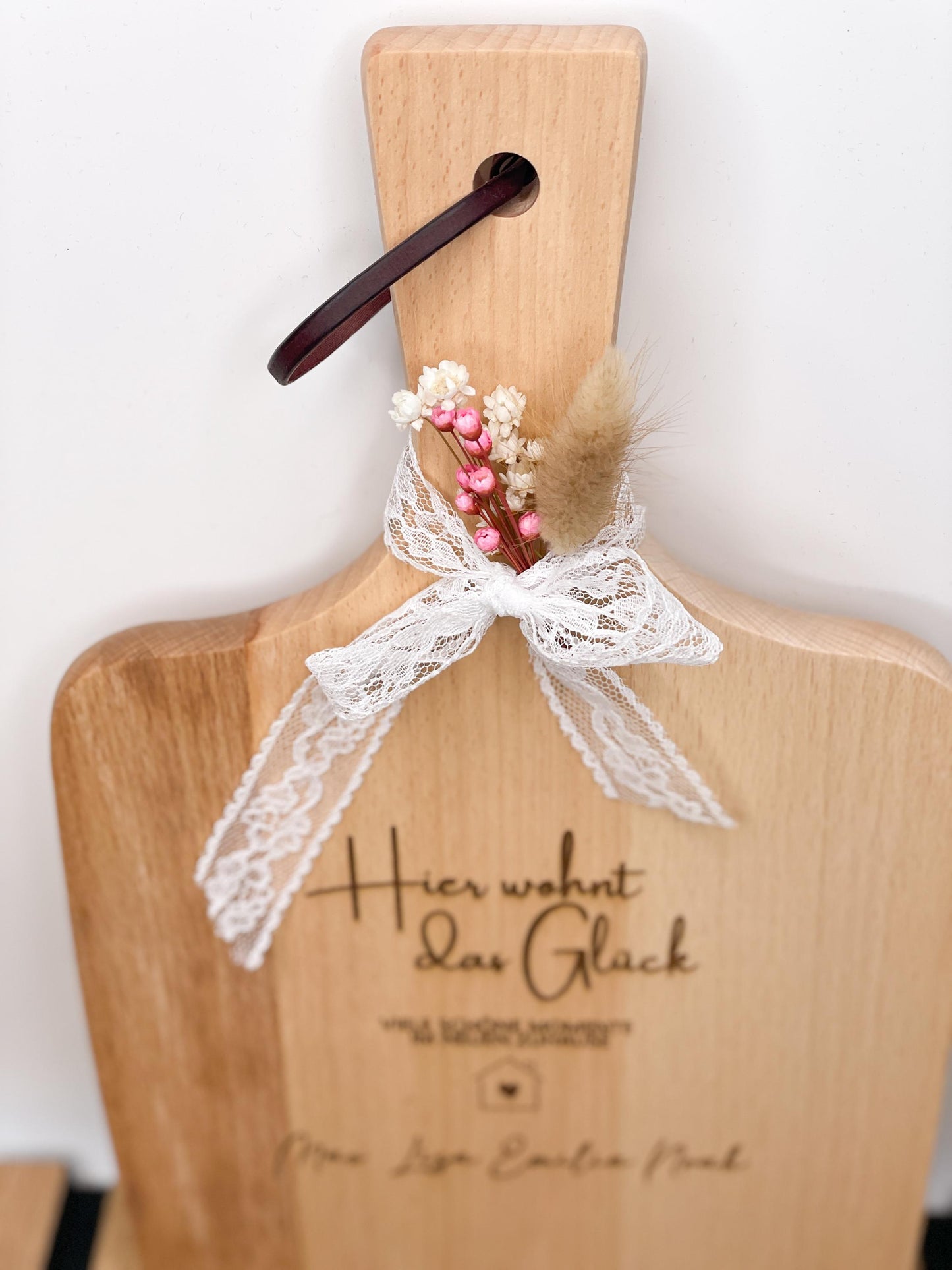 Geschenk zum Umzug ode Einzug , Hausbau , Bauherr / Schneidebrett, servierbrett aus Holz personalisiert
