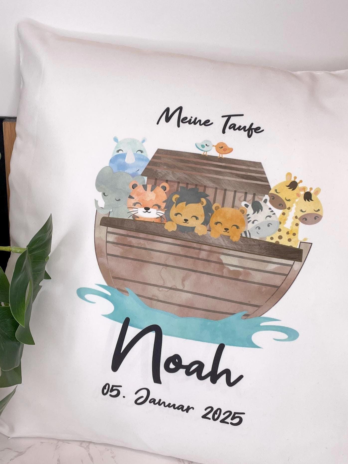 Taufkissen, Geschenk zur Taufe, Geschenk zur Geburt mit dem Aufdruck Arche Noah