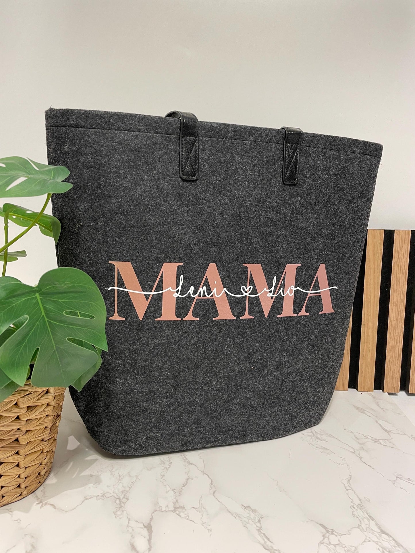 Filz Tasche Beste Mama mit den Namen der Kinder / Geschenk zum Muttertag, Geburtstag personalisiert