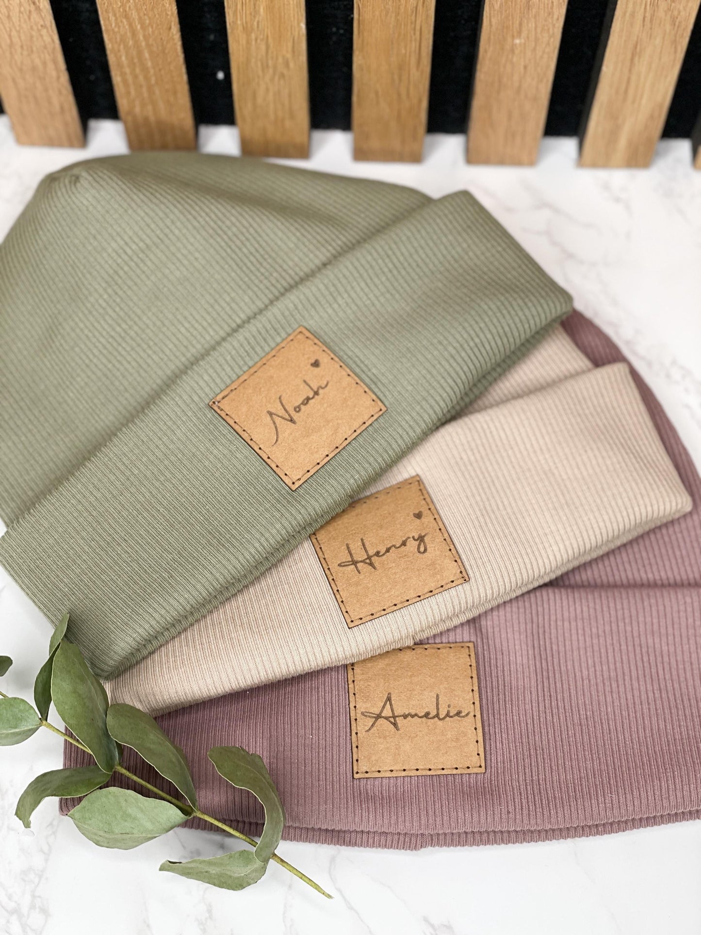 Personalisierte Beanie / Mütze Set / Name Dreieckstuch / mit Liebe genähte und personalisierte Hipster Beanie für Kinder und Erwachsene