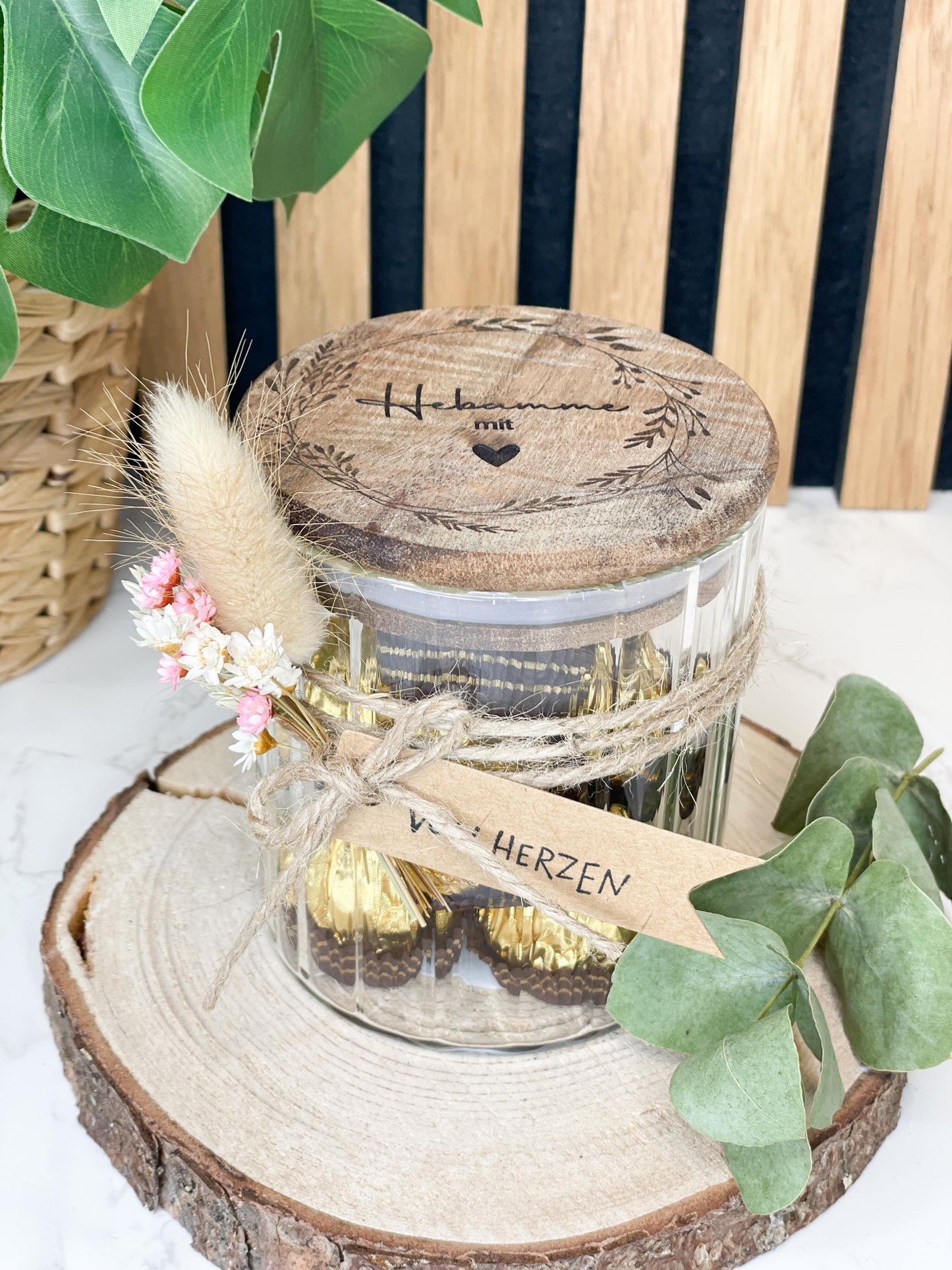 Hebamme mit Herz, Blumenranke, Dankeschön an deine Hebamme, Aufbewahrungsglas mit personalisiertem Deckel