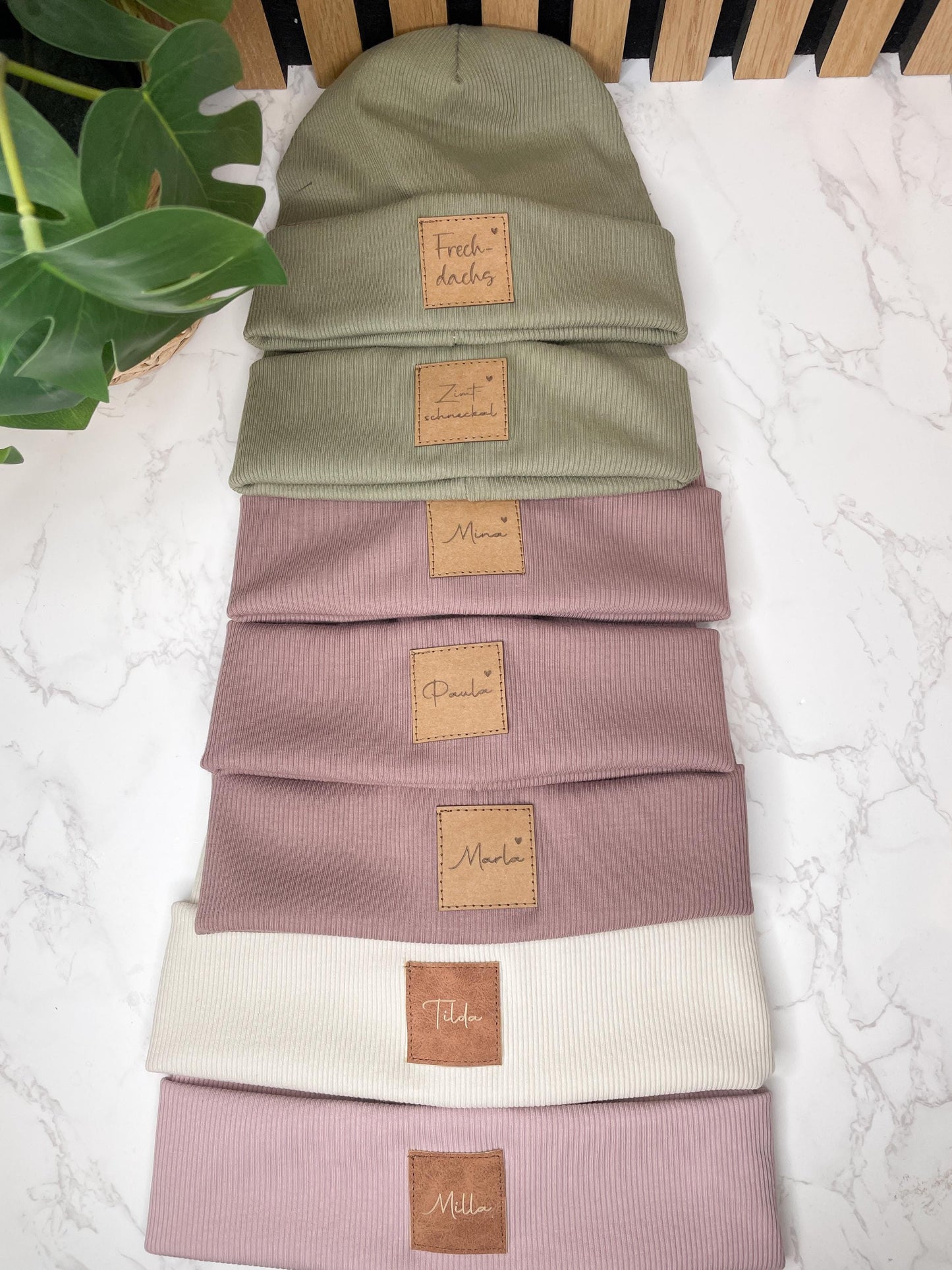 Personalisierte Beanie / Mütze Set / Name Dreieckstuch / mit Liebe genähte und personalisierte Hipster Beanie für Kinder und Erwachsene