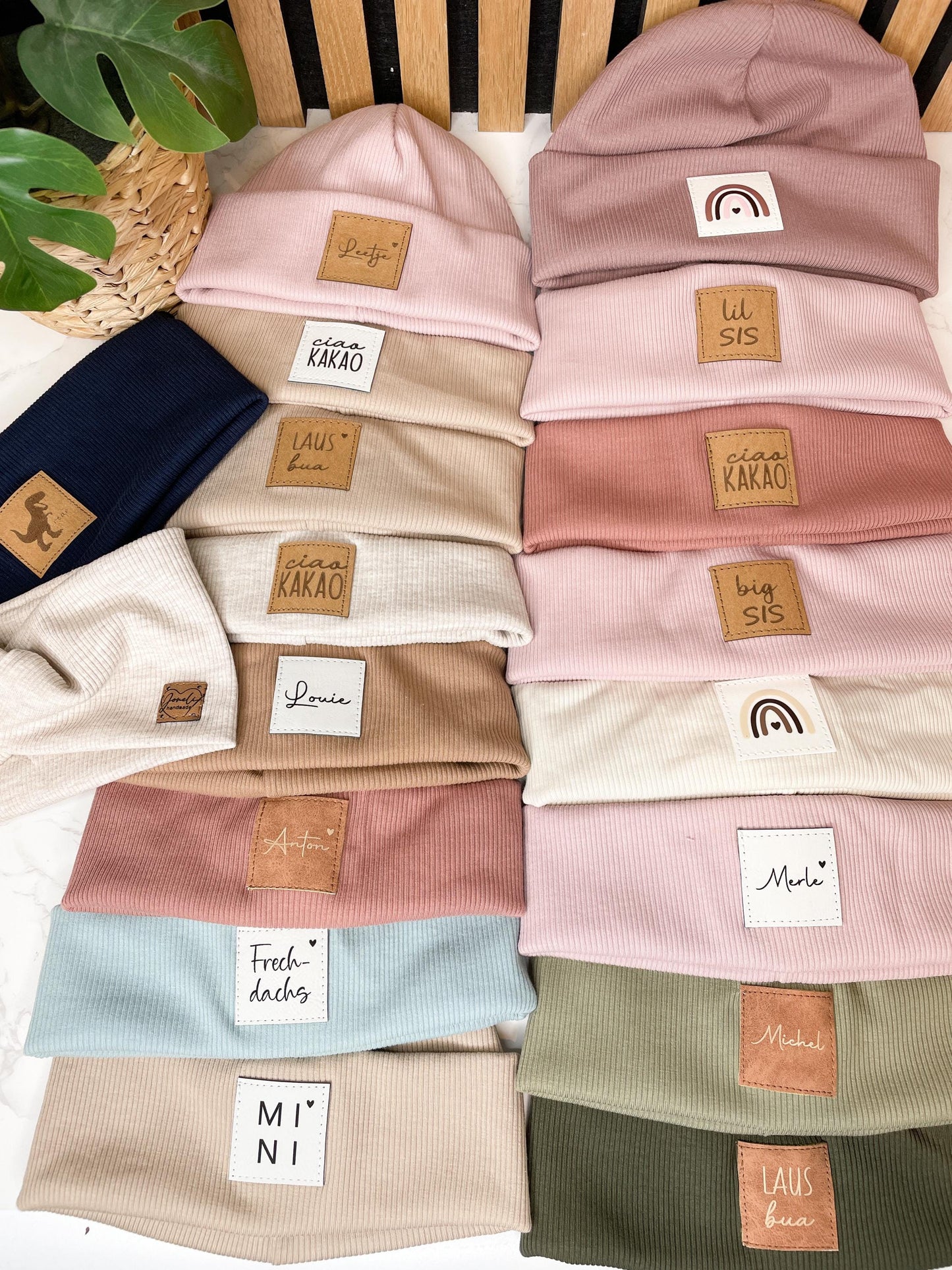 Statement Beanie / Kinder Mütze Set/ Dreieckstuch/ mit Liebe genähte und personalisierte Hipster Beanie für Kinder und Erwachsene