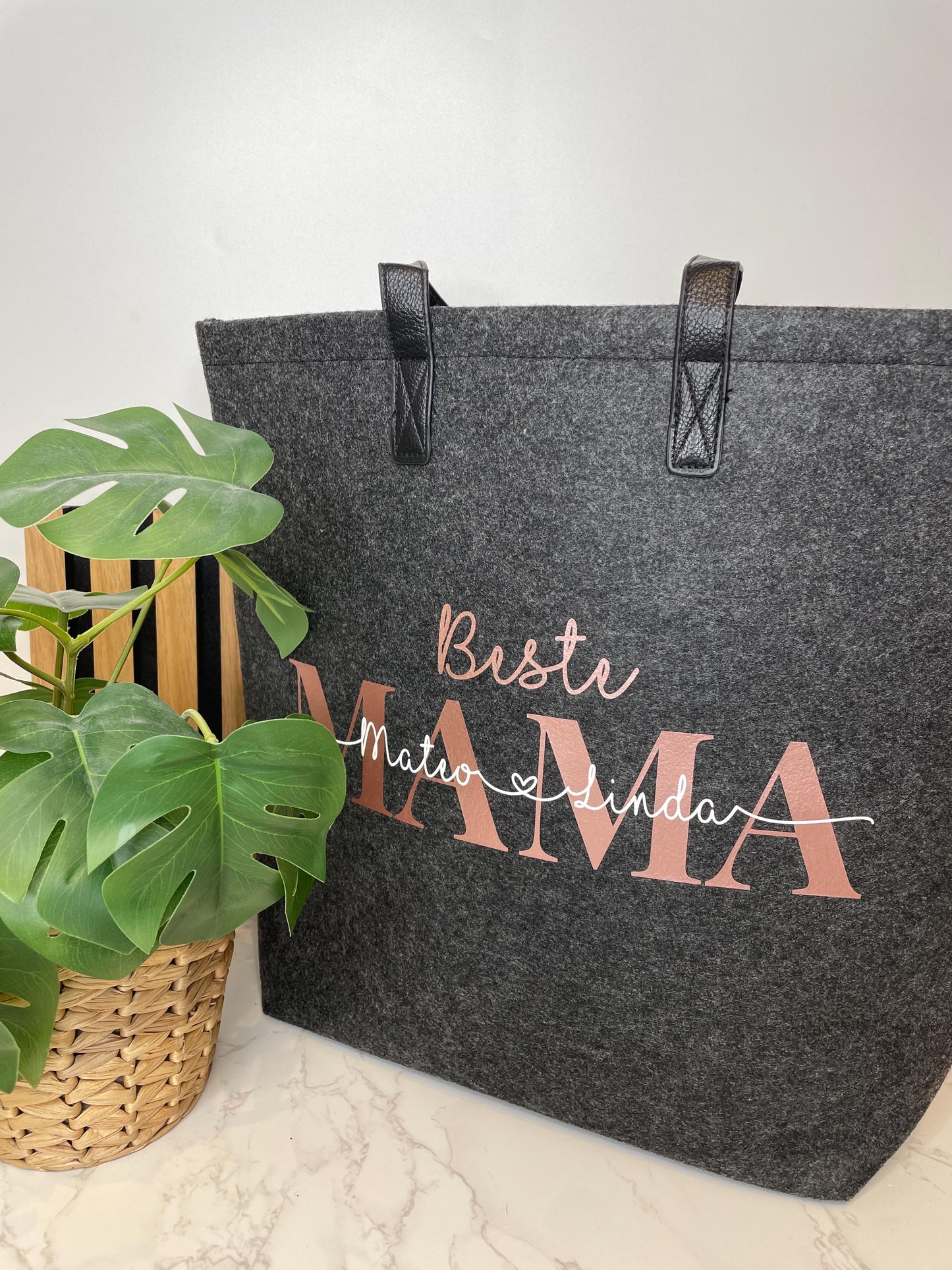 Filz Tasche Beste Mama mit den Namen der Kinder / Geschenk zum Muttertag, Geburtstag personalisiert