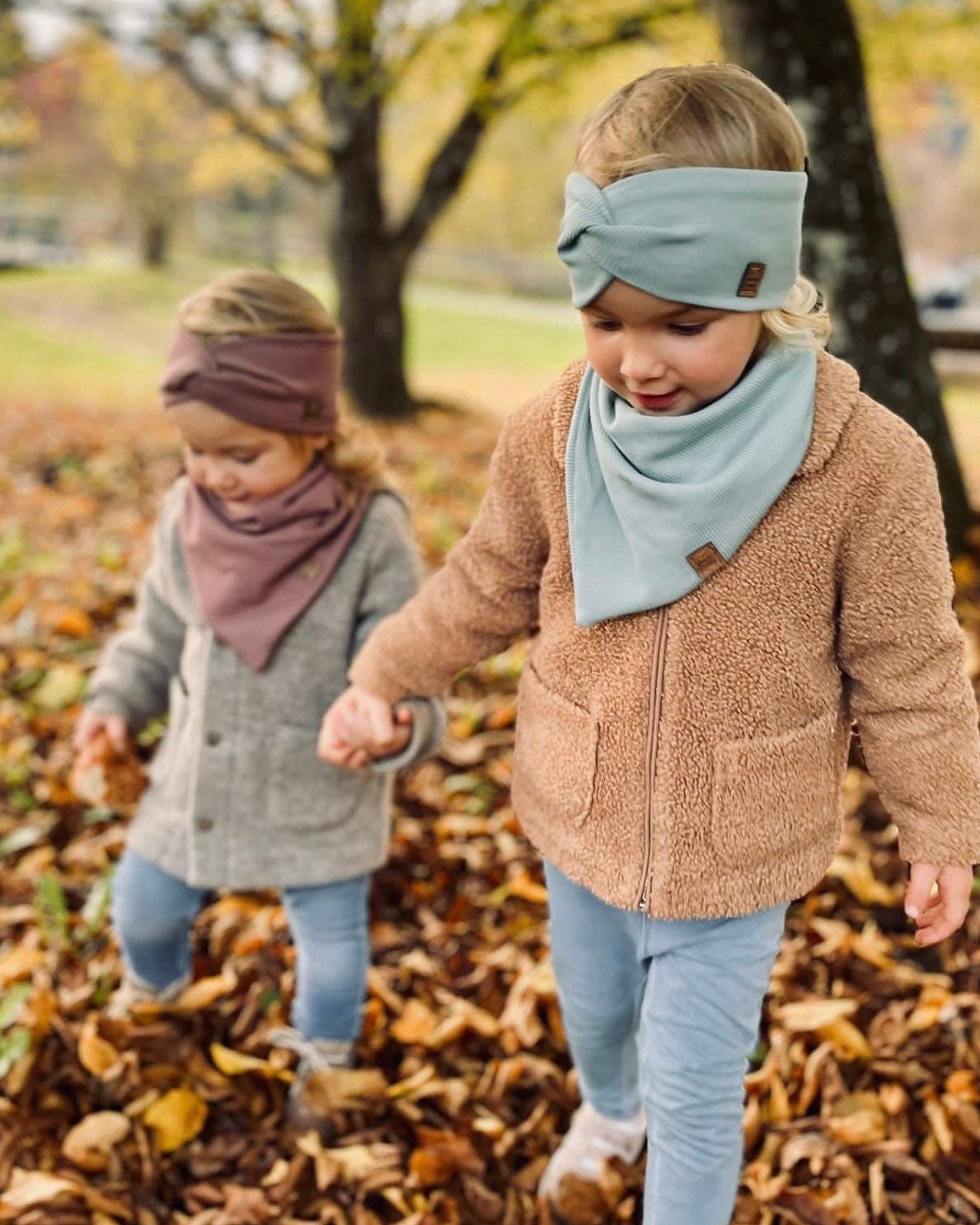 Stirnband mit Knotendetail für Kinder und Frauen Winter Feinrip verschiedene Farbe Set mit Dreieckstuch