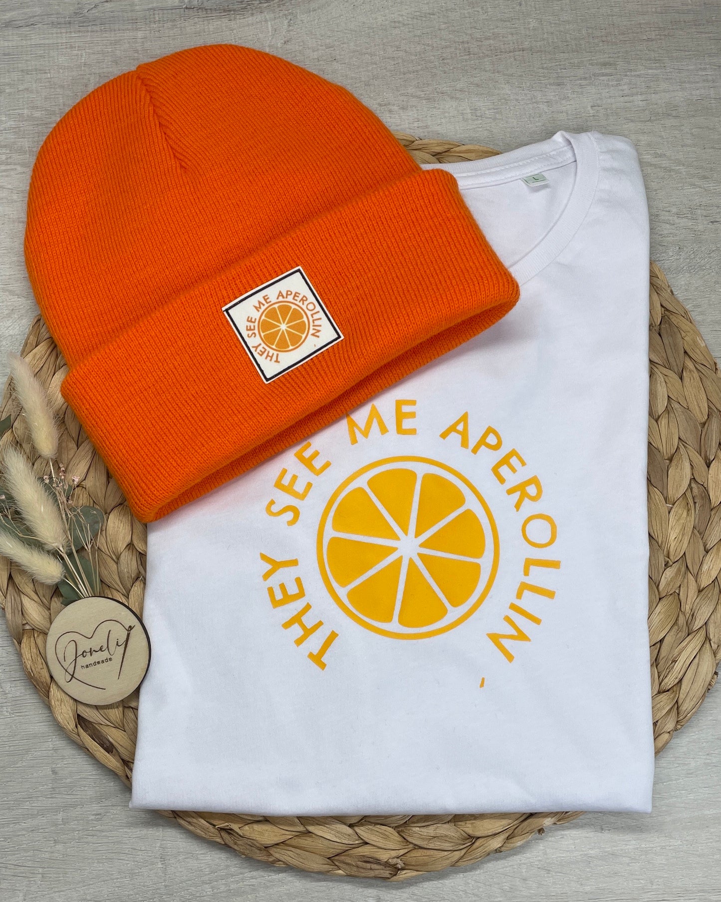 Bedrucktes T-Shirt oder Mütze mit Aperol Spritz Aufdruck - they see me aperollin