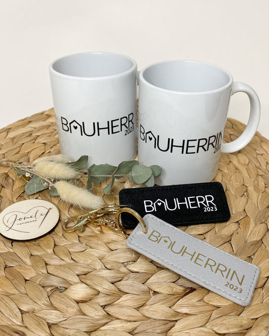BAUHERR / BAUHERRIN personalisierte Tassen und Schlüsselanhänger / Geschenk für Bauherren