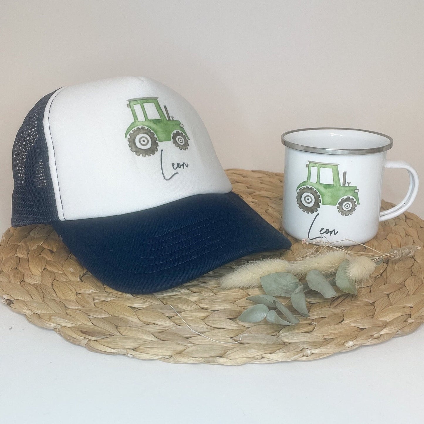 Traktor Tasse / Emailletasse für Kinder personalisiert mit dem Namen