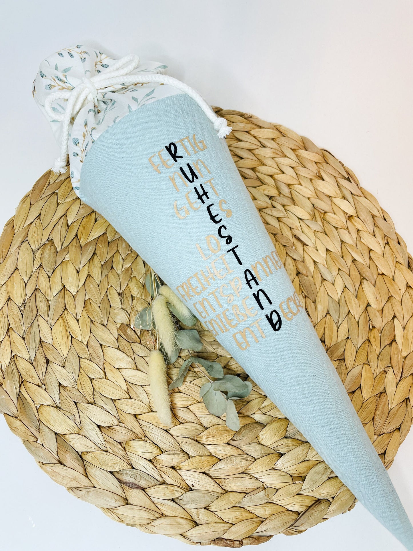 Rentnertüte/ Geschenk zum Ruhestand/ Zuckertüte/ personalisiert mit dem Name