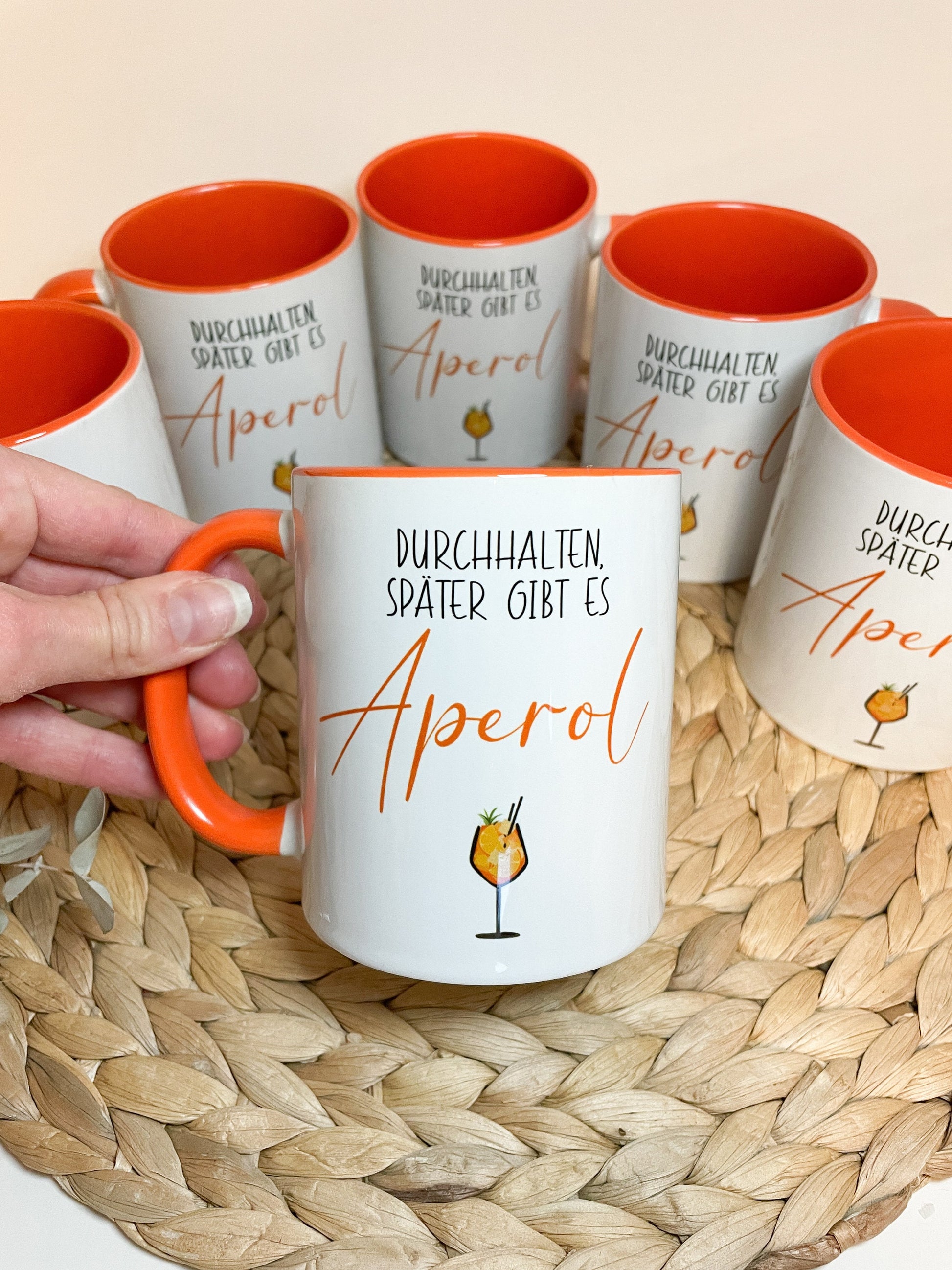 Personalisierte Aperol Spritz Tasse, Durchhalten, später gibt es Aperol - Keramiktasse