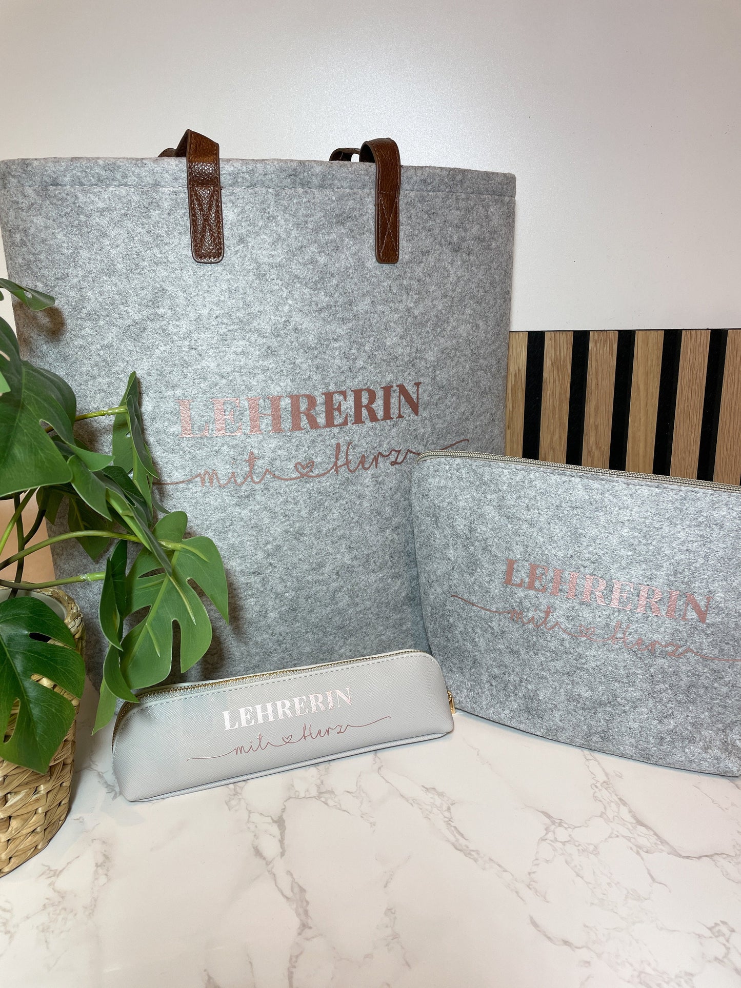 Lehrerin mit Herz SET personalisierte Filztasche, Mäppchen& Accessoire Tasche / Abschiedsgeschenk, Dankeschön