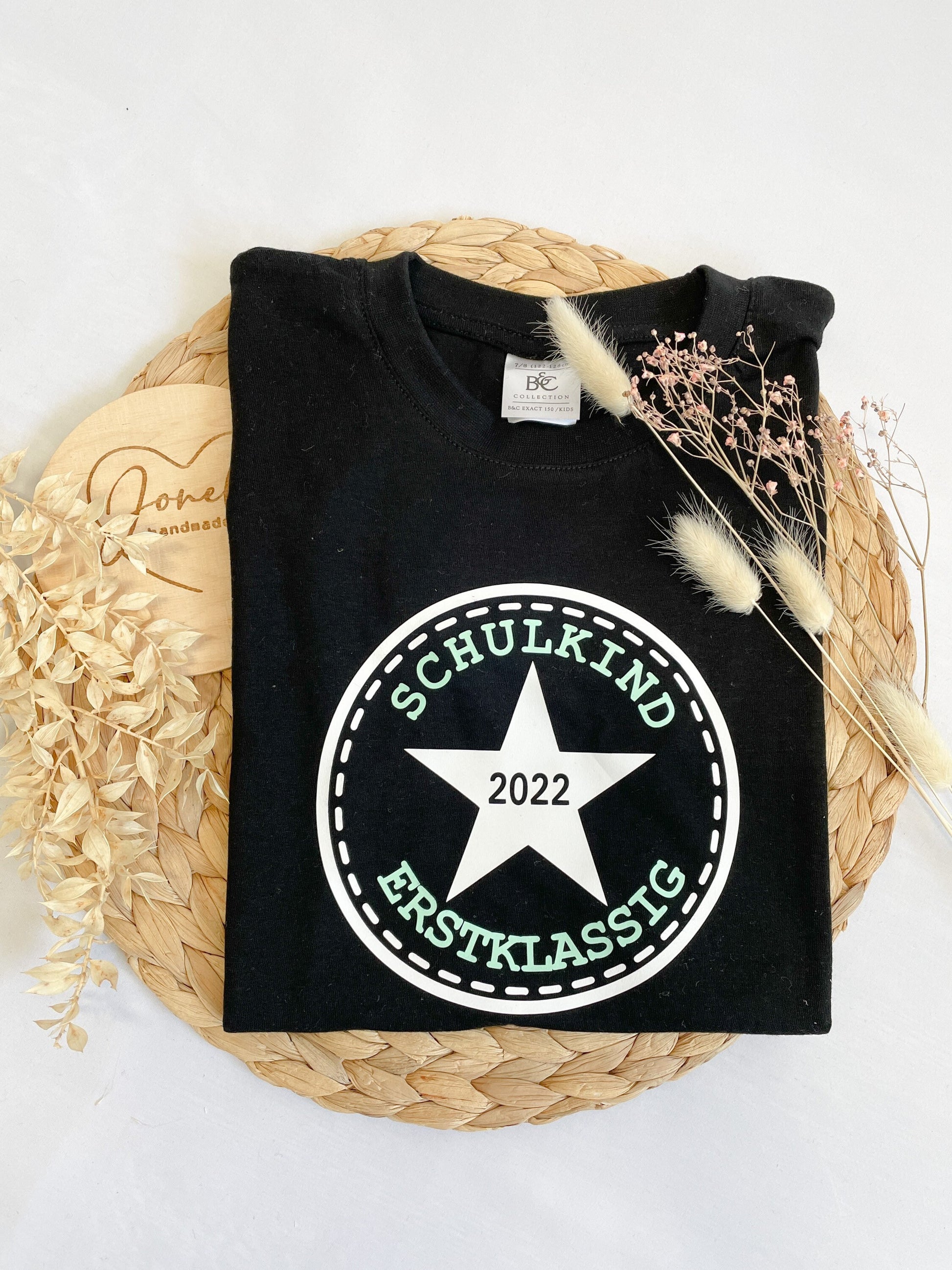 SCHULKIND T-Shirt für Erstklässler und Schulanfänger, Geschenk für Schulanfänger