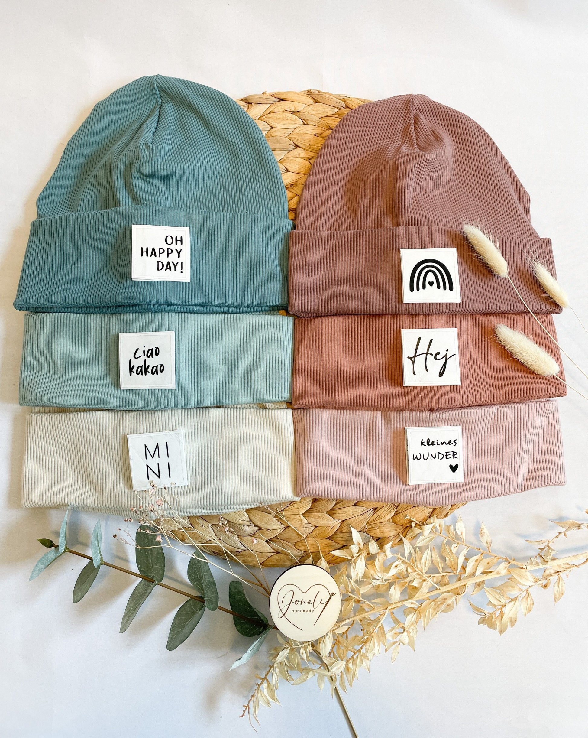 Statement Beanie / Mütze Set/ Dreieckstuch/ mit Liebe genähte und personalisierte Hipster Beanie für Kinder und Erwachsene