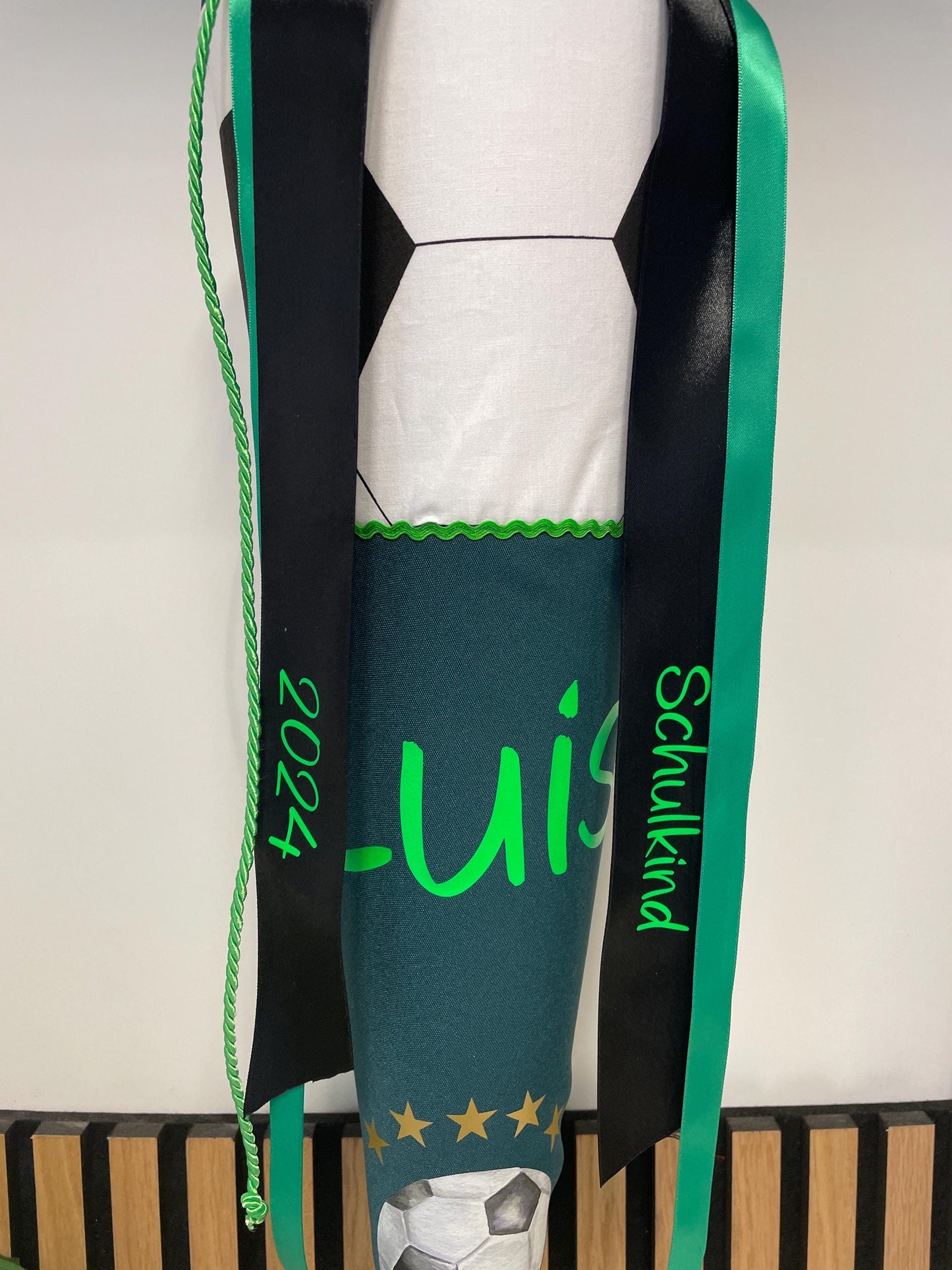 Schultüte und Schulkind Shirt Fußball / zuckertüte zur Einschulung für Fußballfans in grün