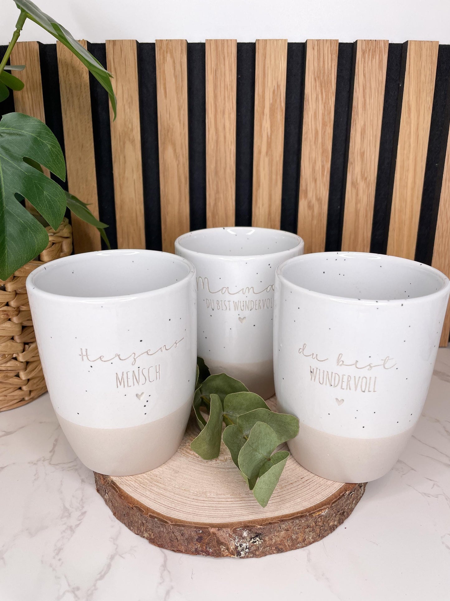 Keramik / Steingut Becher grau mit Tablett du bist wundervoll / Lieblingsmensch / Mama