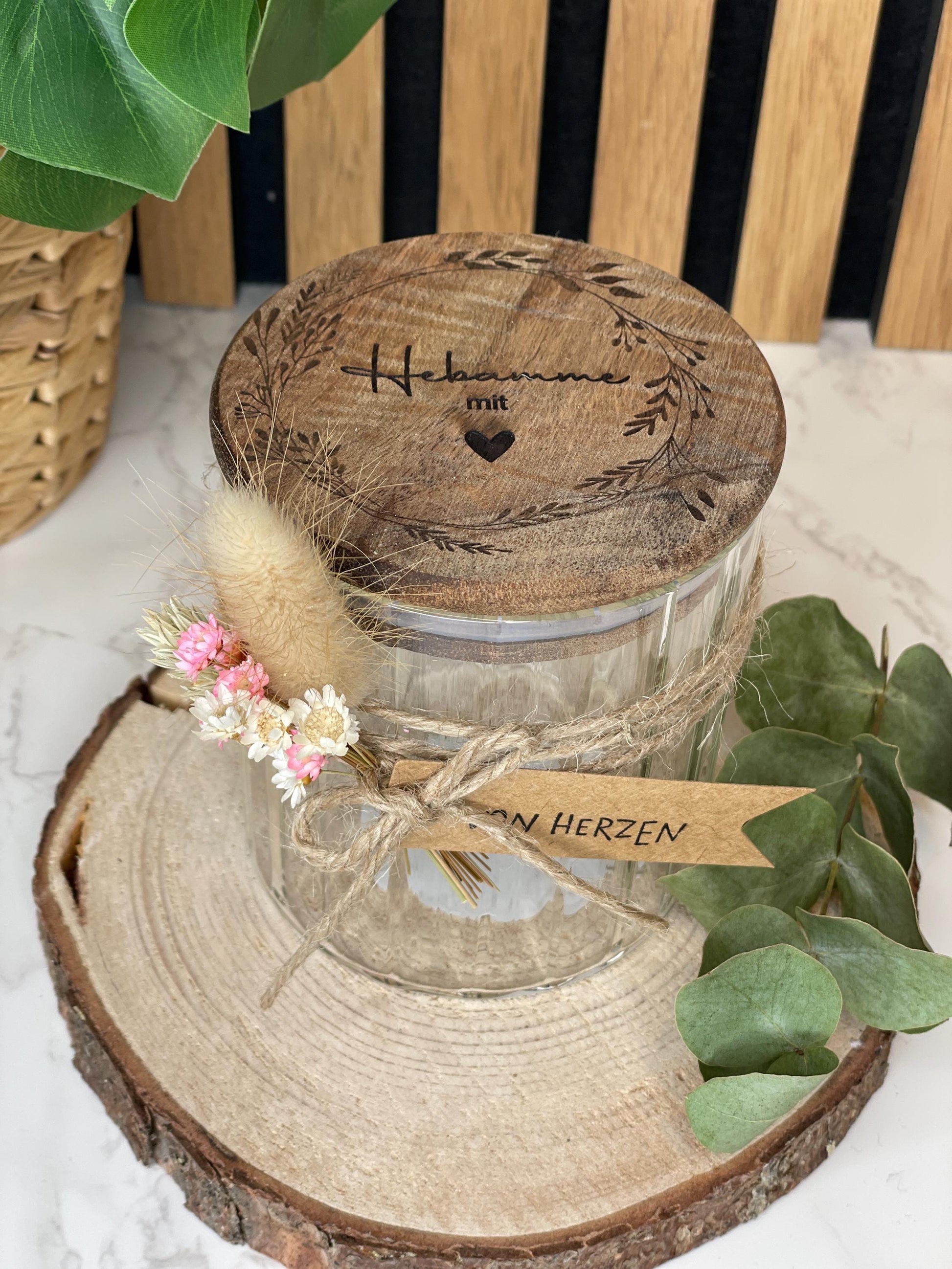 Hebamme mit Herz, Blumenranke, Dankeschön an deine Hebamme, Aufbewahrungsglas mit personalisiertem Deckel