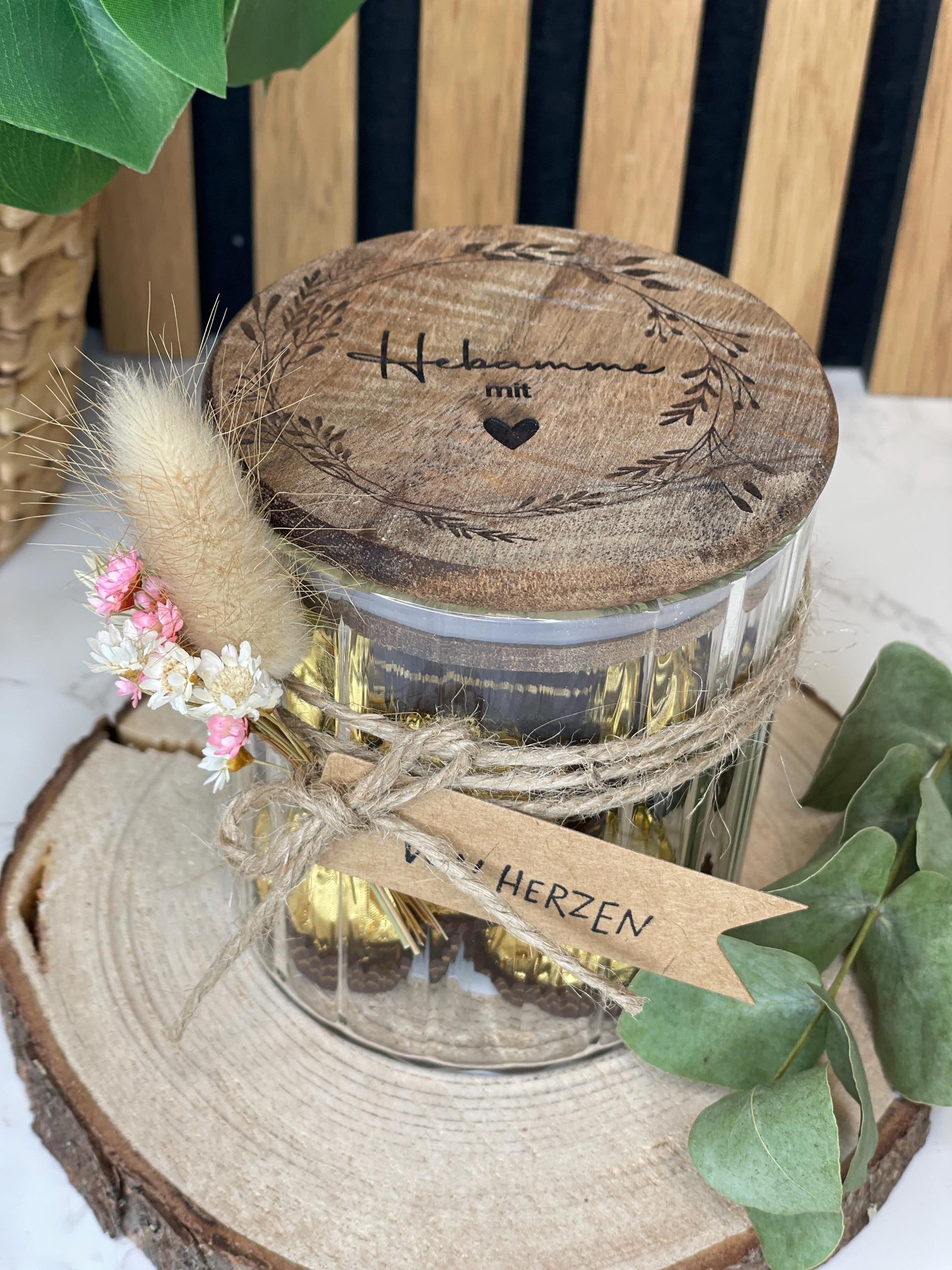 Hebamme mit Herz, Blumenranke, Dankeschön an deine Hebamme, Aufbewahrungsglas mit personalisiertem Deckel