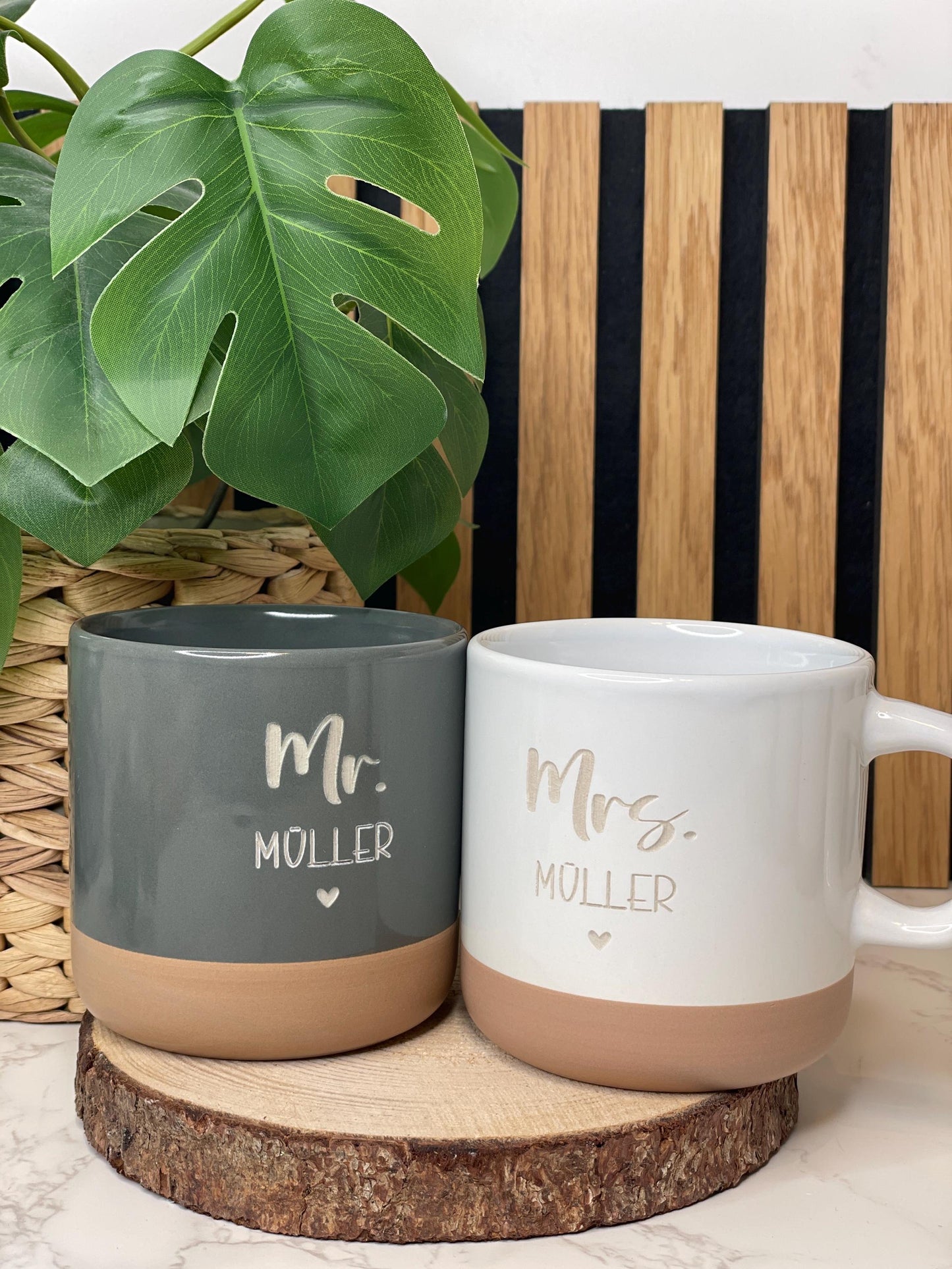 Hochzeitsgeschenk Tassen Set Mr und Mrs mit schöner personalisierter Gravur