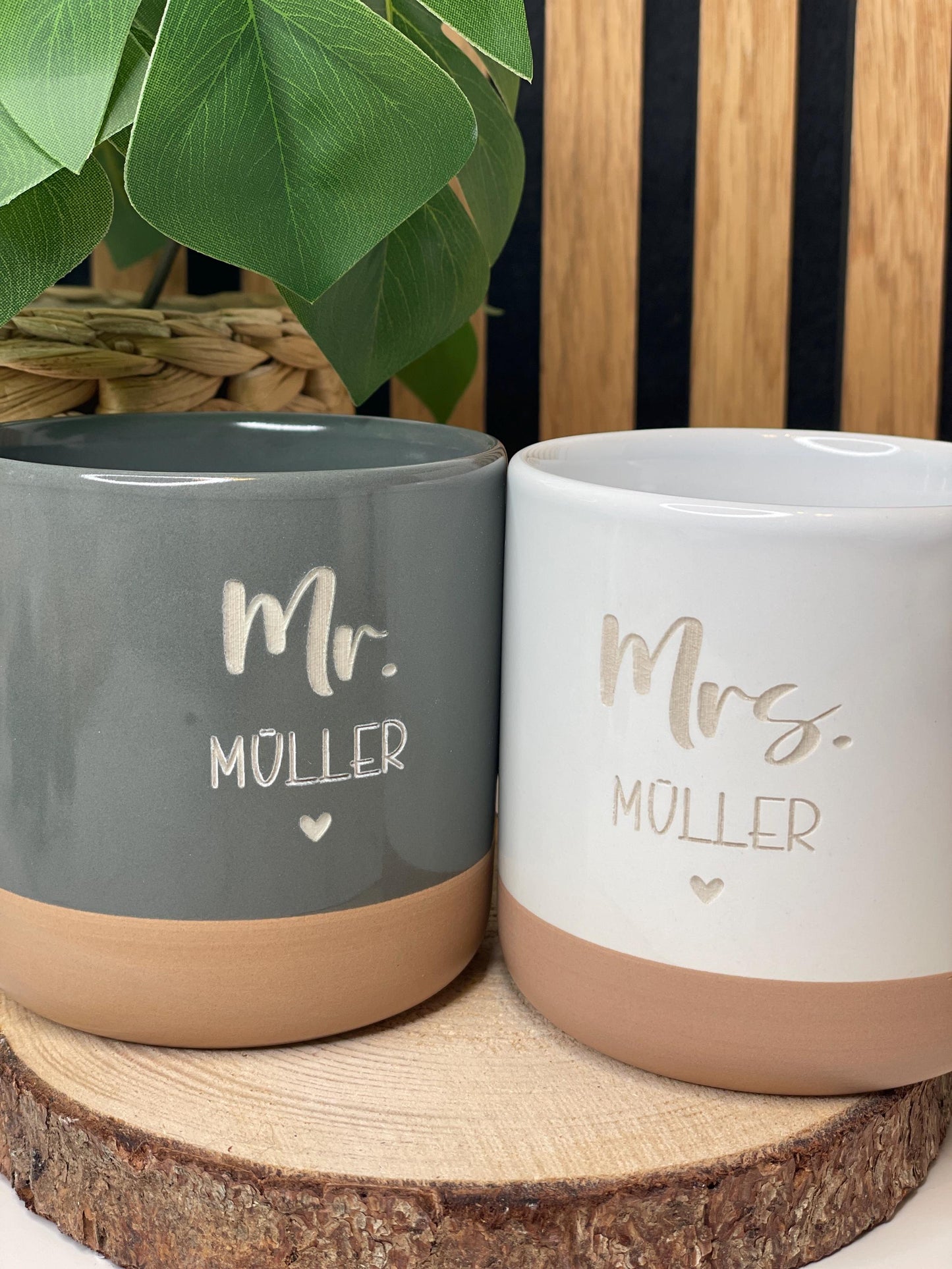 Hochzeitsgeschenk Tassen Set Mr und Mrs mit schöner personalisierter Gravur