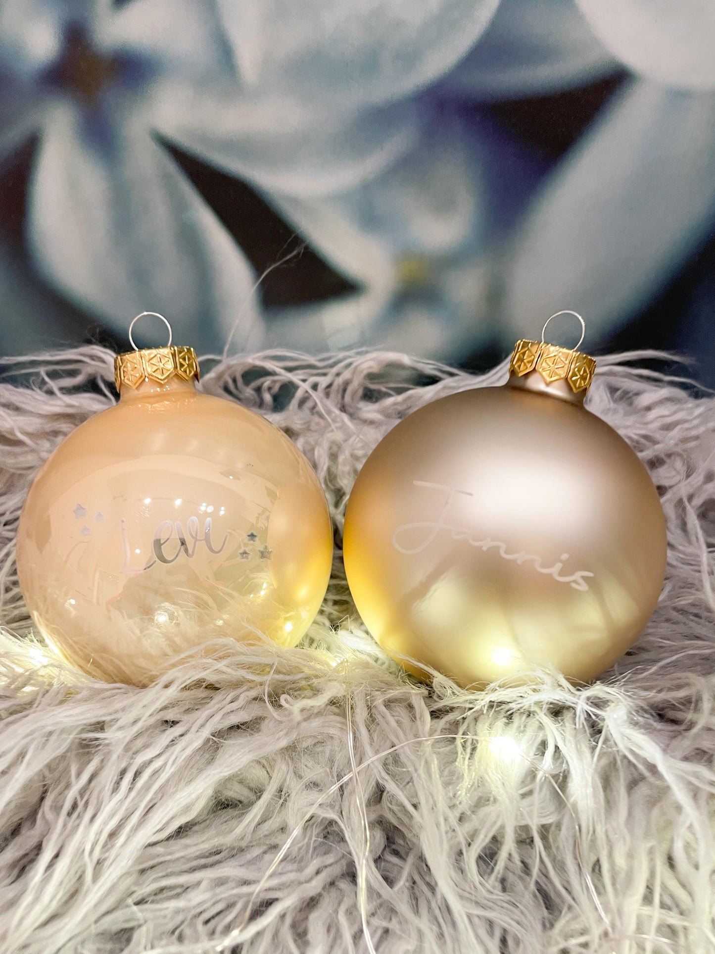 Personalisierte Christbaumkugeln, Weihnachtsgeschenk mit Name in verschiedenen Farben