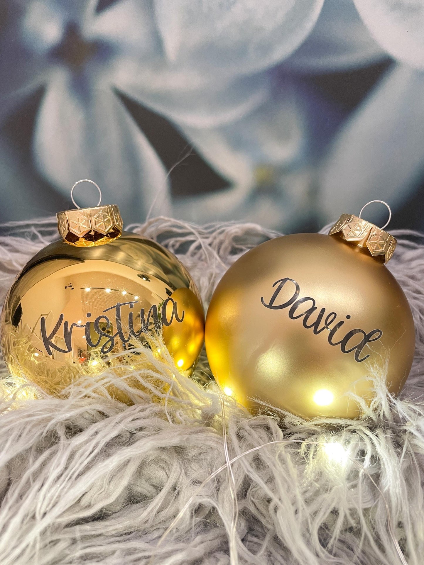 Personalisierte Christbaumkugeln, Weihnachtsgeschenk mit Name in verschiedenen Farben