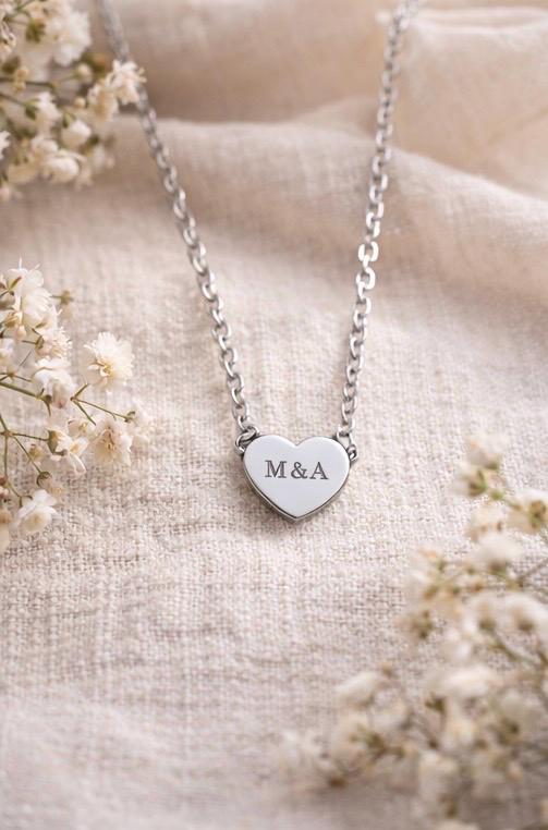 Kette mit Herzanhänger mit einer Wunschgravur für deine Mama oder Freundin in Gold oder Silber