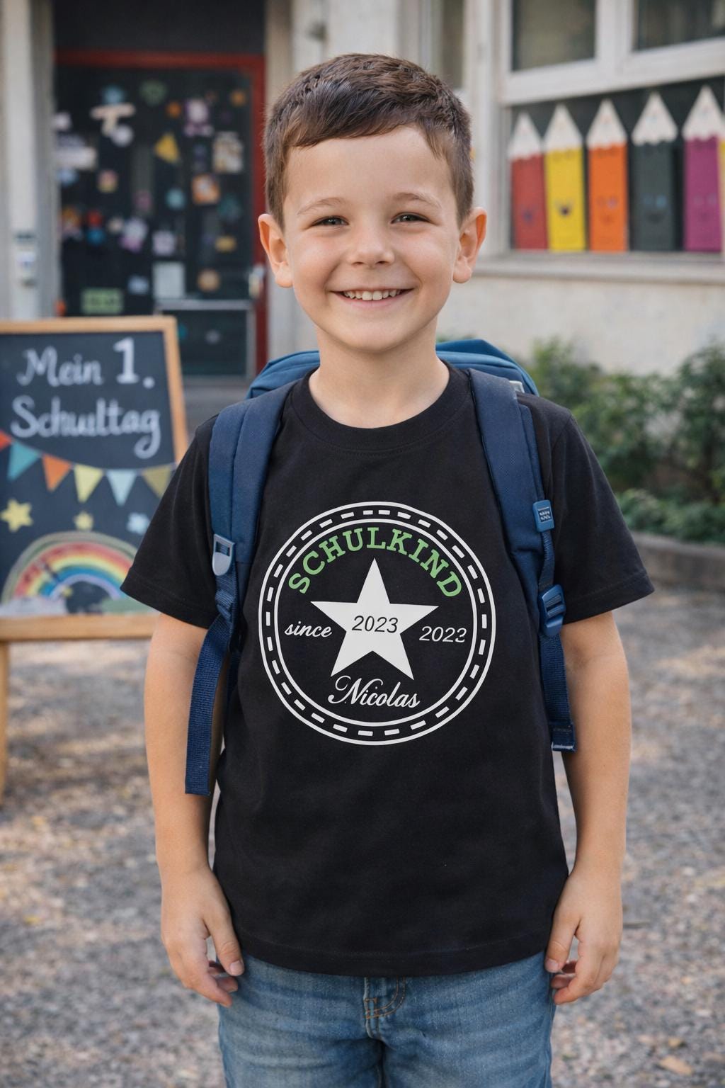 SCHULKIND T-Shirt für Erstklässler und Schulanfänger, Geschenk für Schulanfänger