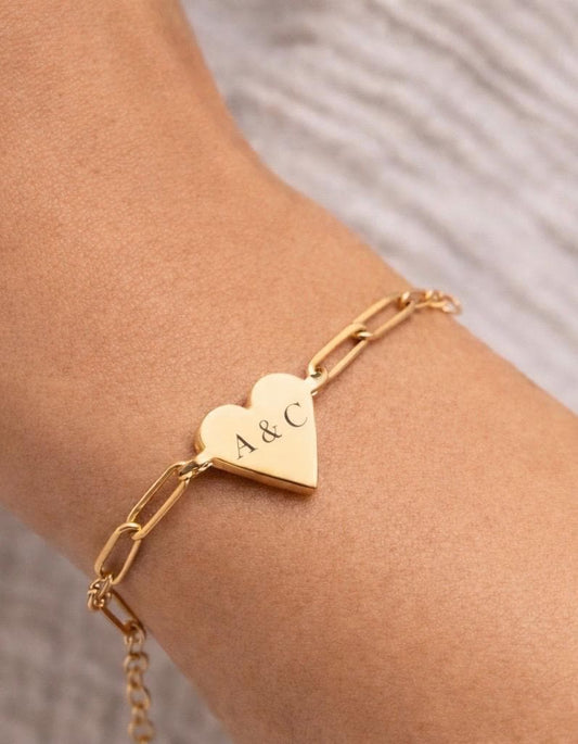 Personalisiertes Herz Armband Gold – Gravur Armband mit Namen – Valentinstag Geschenk – Muttertag Geschenk – Paperclip Armband Damen