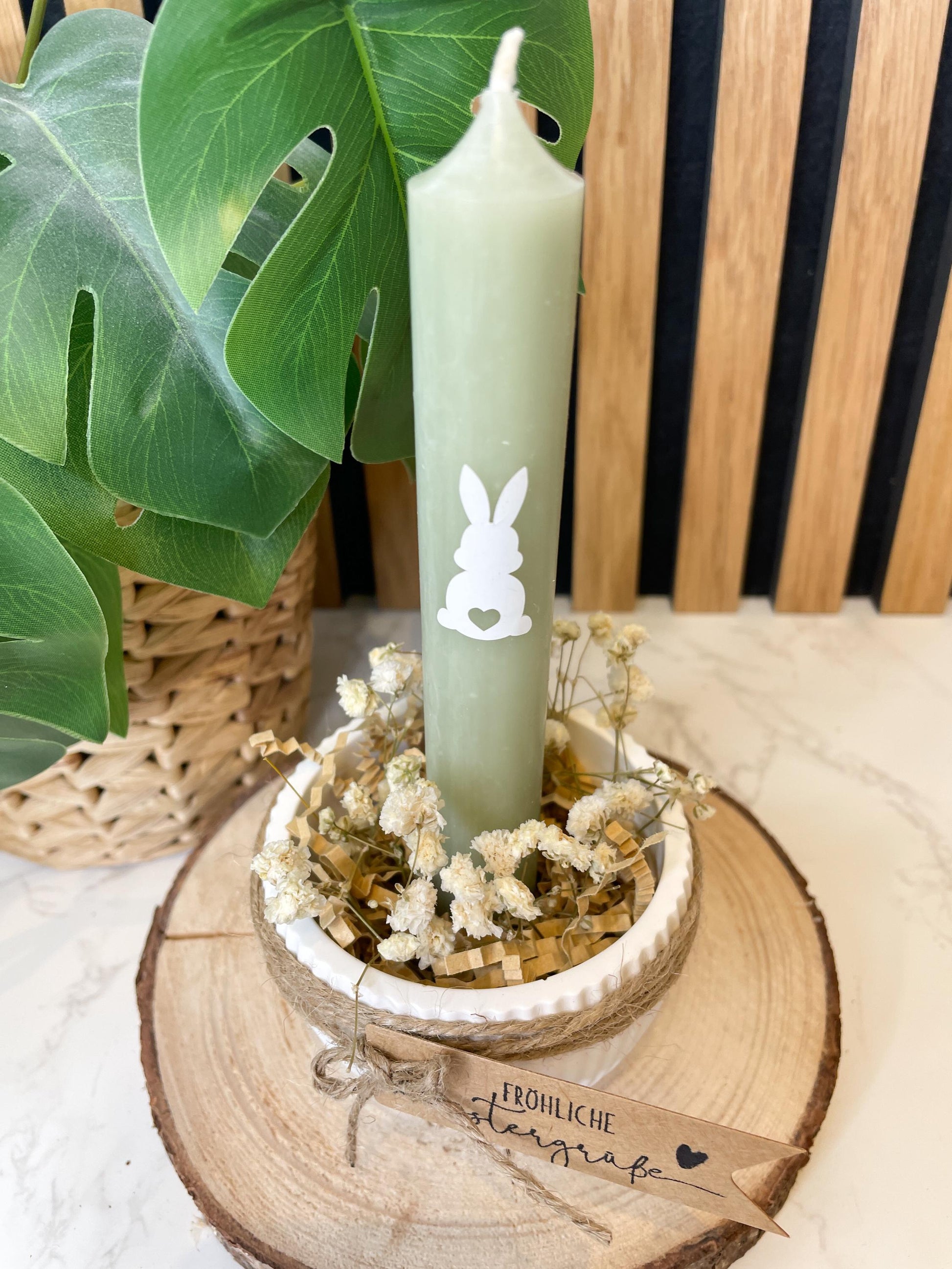 Osterschale Kerzenhalter – Raysin | Stabkerze in Salbei, Rosa oder Beere | Mit Trockenblumen & Hasen-Sticker/ Ostergeschenk / Osterdeko