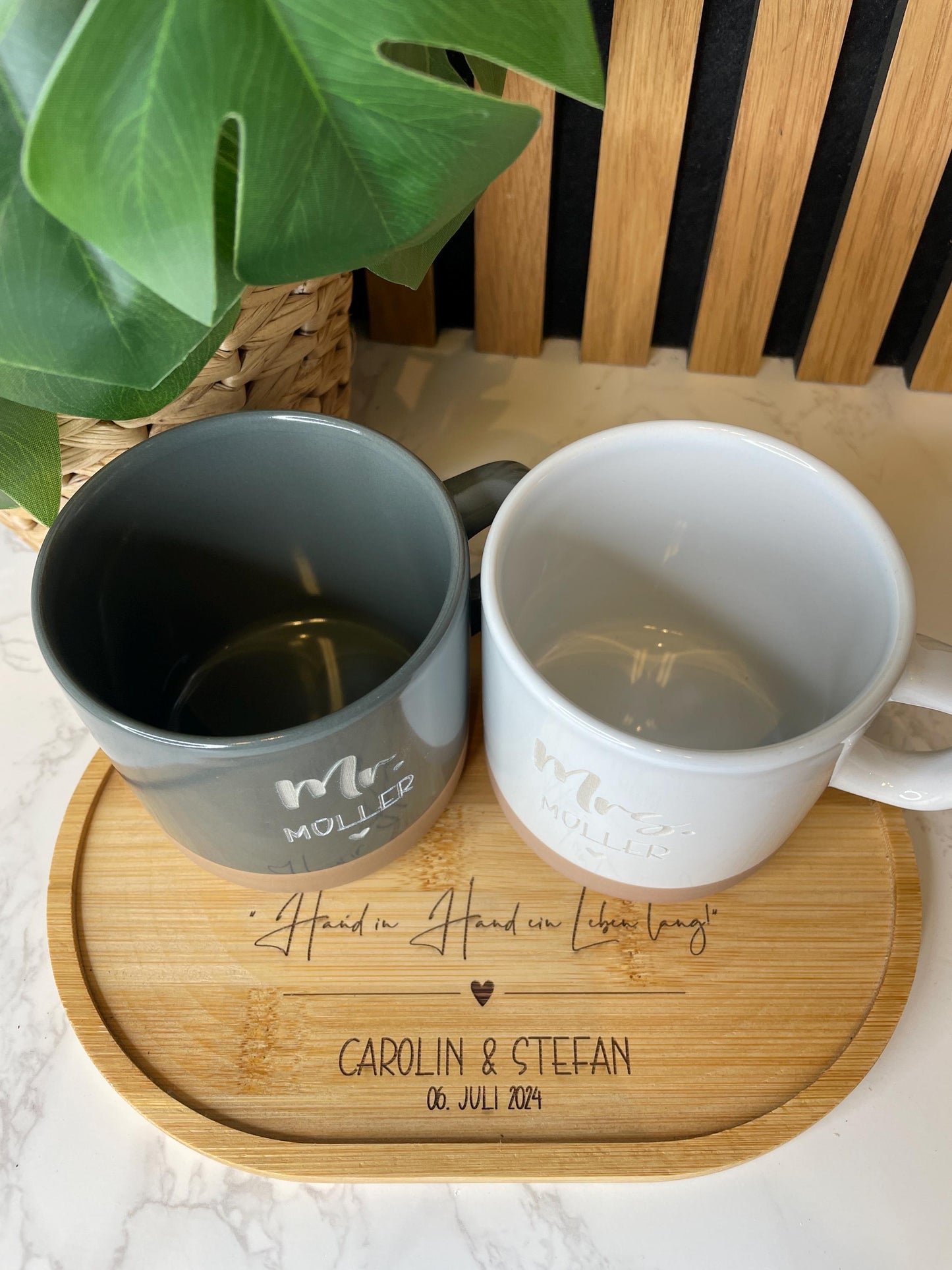 Hochzeitsgeschenk Tassen Set Mr und Mrs mit schöner personalisierter Gravur