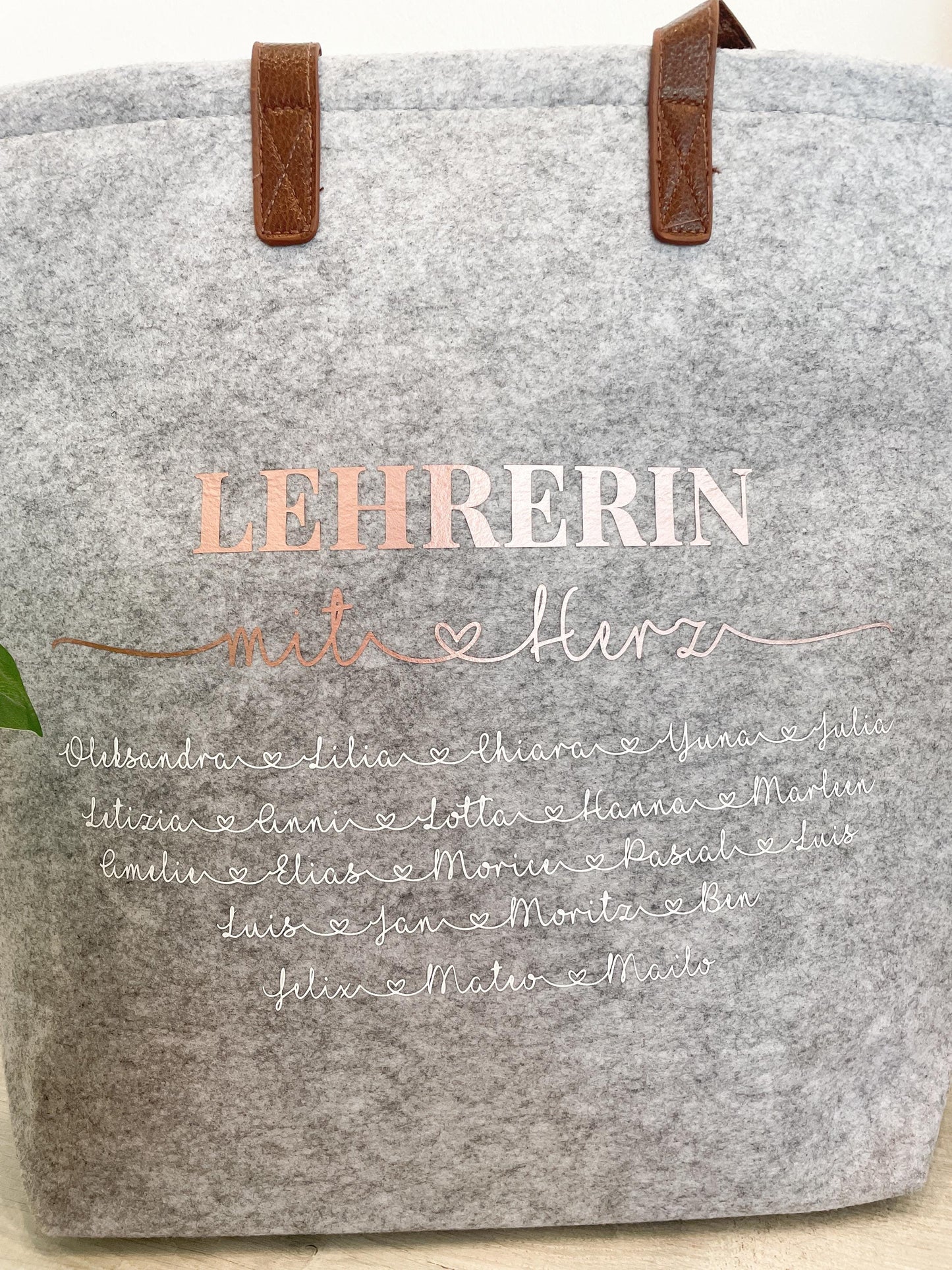 Lehrerin mit Herz untersch. Abschiedsgeschenk, Dankeschön / mit den Namen der Kinder