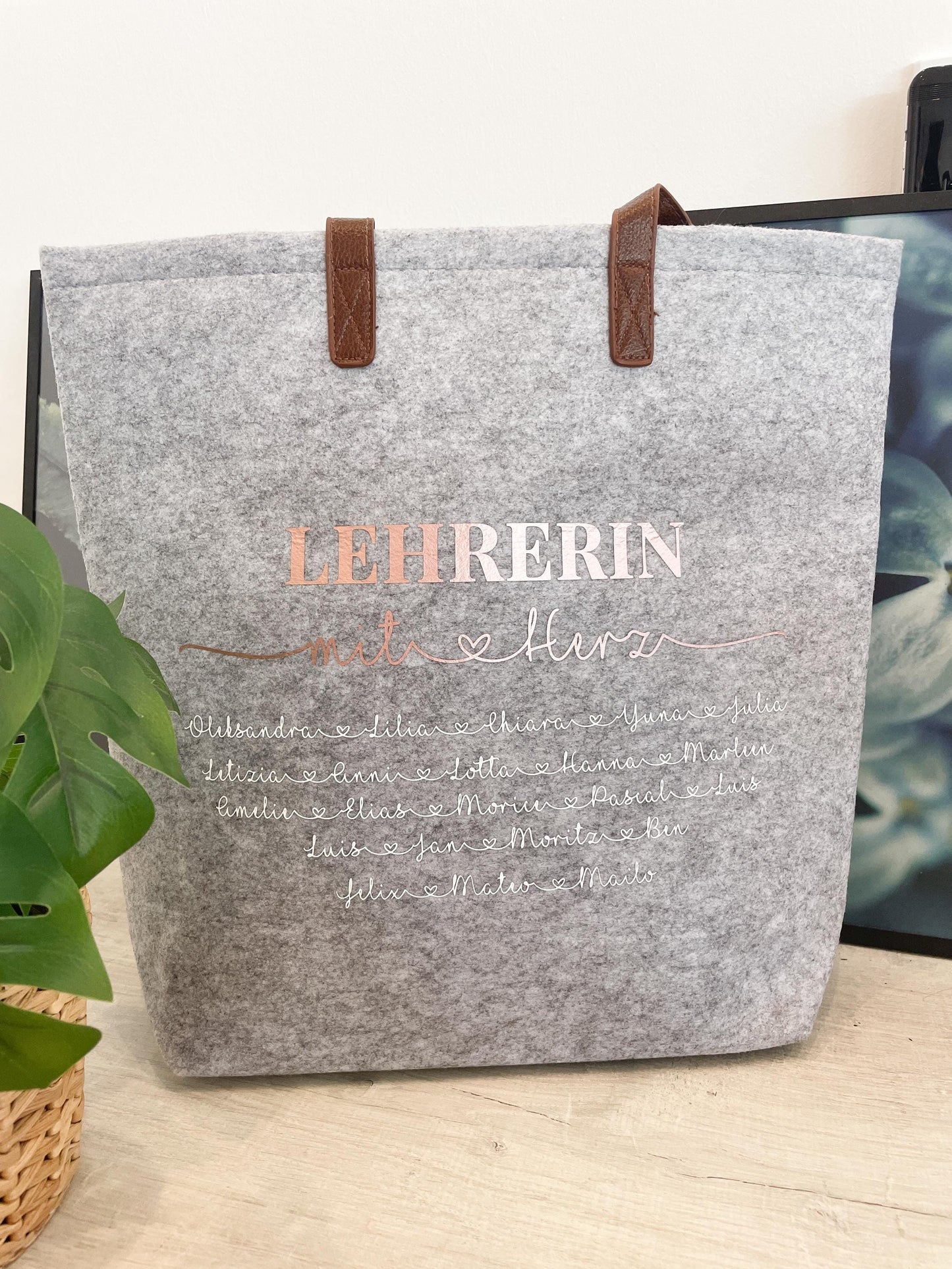 Lehrerin mit Herz untersch. Abschiedsgeschenk, Dankeschön / mit den Namen der Kinder