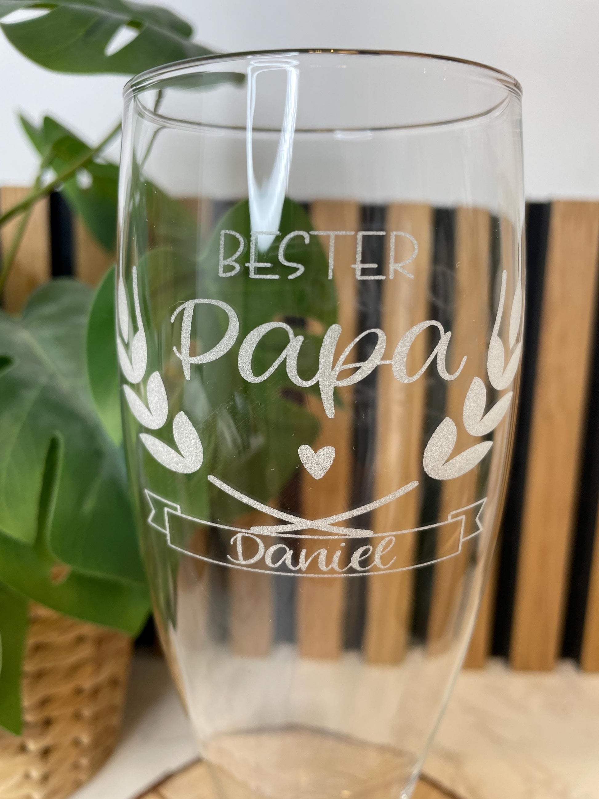Personalisiertes Weizenglas „Bester Papa“ mit Wunschname – das perfekte Geschenk zum Vatertag