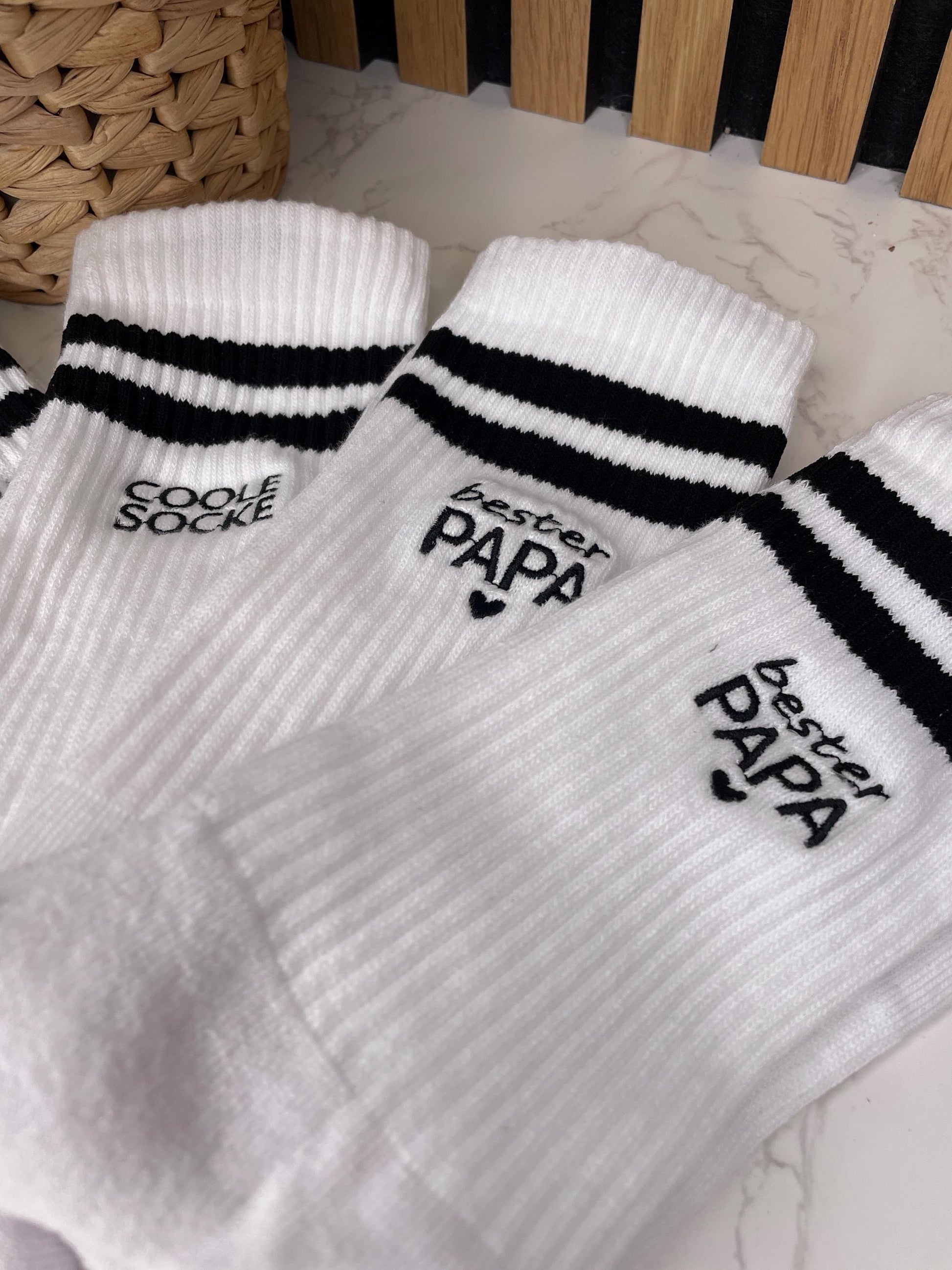 Personalisierte Socken für den Papa / Geschenk zum Vatertag oder Geburtstag