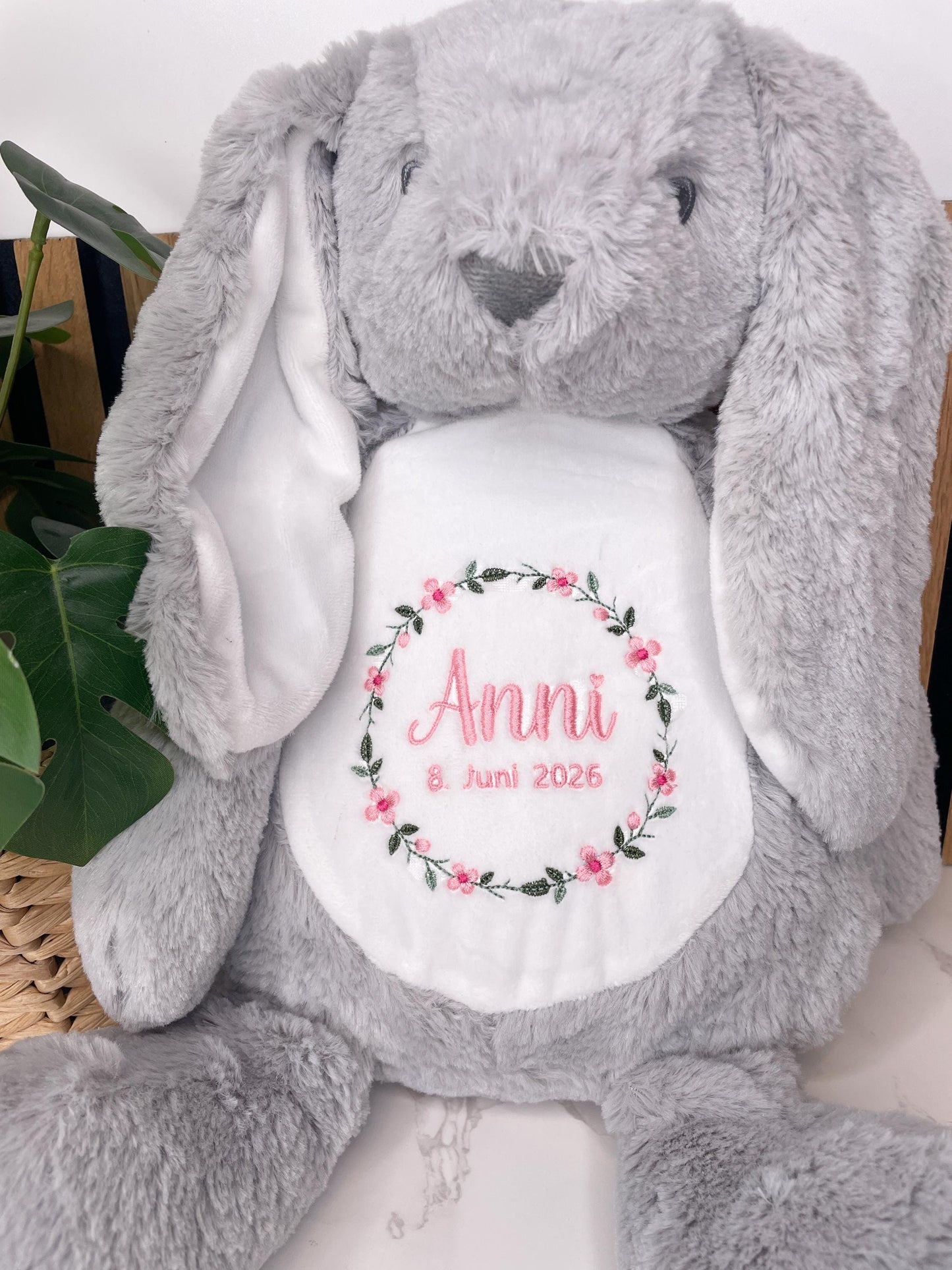 Personalisierter Kuschelhase mit Namen – Das perfekte Geburts- oder Taufgeschenk