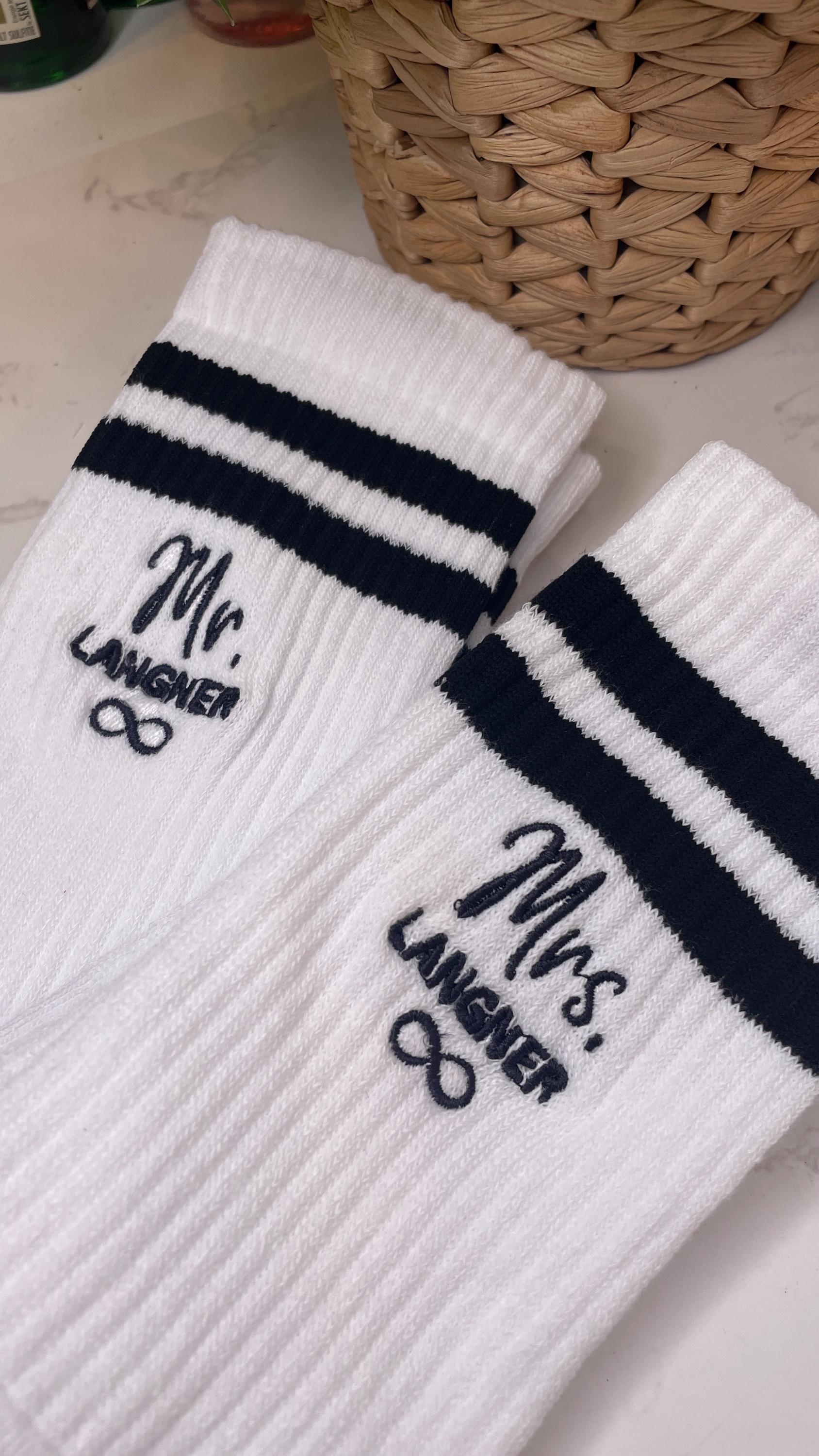 Personalisierte Hochzeitssocken – Mr. & Mrs. mit Wunschname