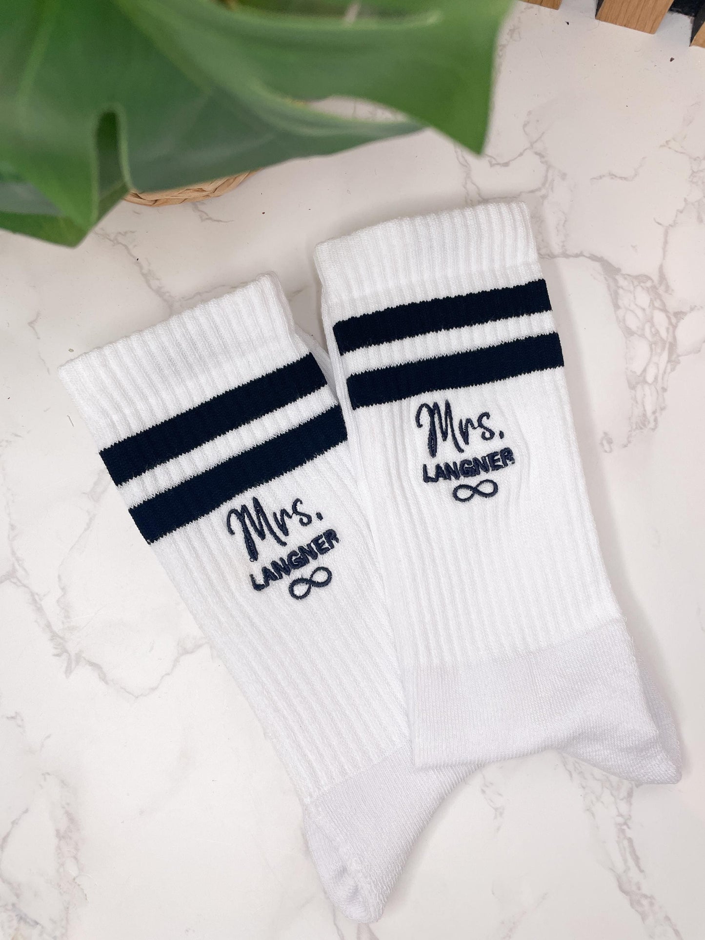 Personalisierte Hochzeitssocken – Mr. & Mrs. mit Wunschname