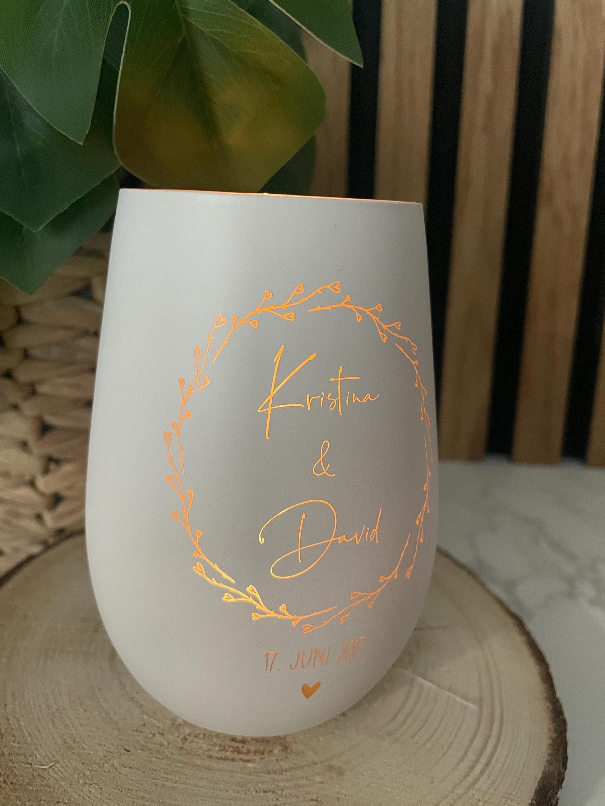 Individuell graviertes Windlicht aus hochwertigem Glas – Personalisiertes Hochzeitsgeschenk mit Namen & Hochzeitsdatum