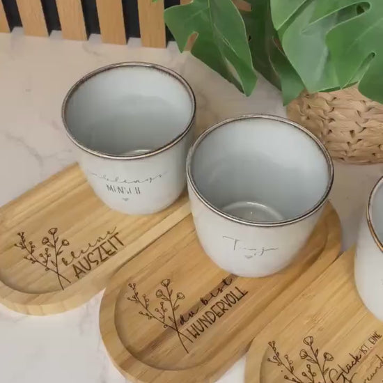Keramik / Steingut Becher grau mit Tablett    du bist wundervoll / Lieblingsmensch / Mama
