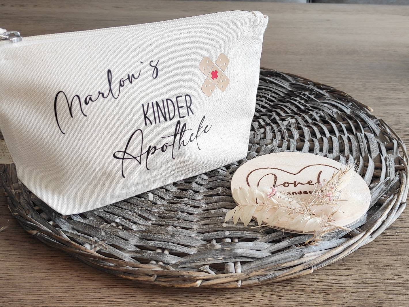 Kinder-Reiseapotheke aus canvas mit Reißverschluss